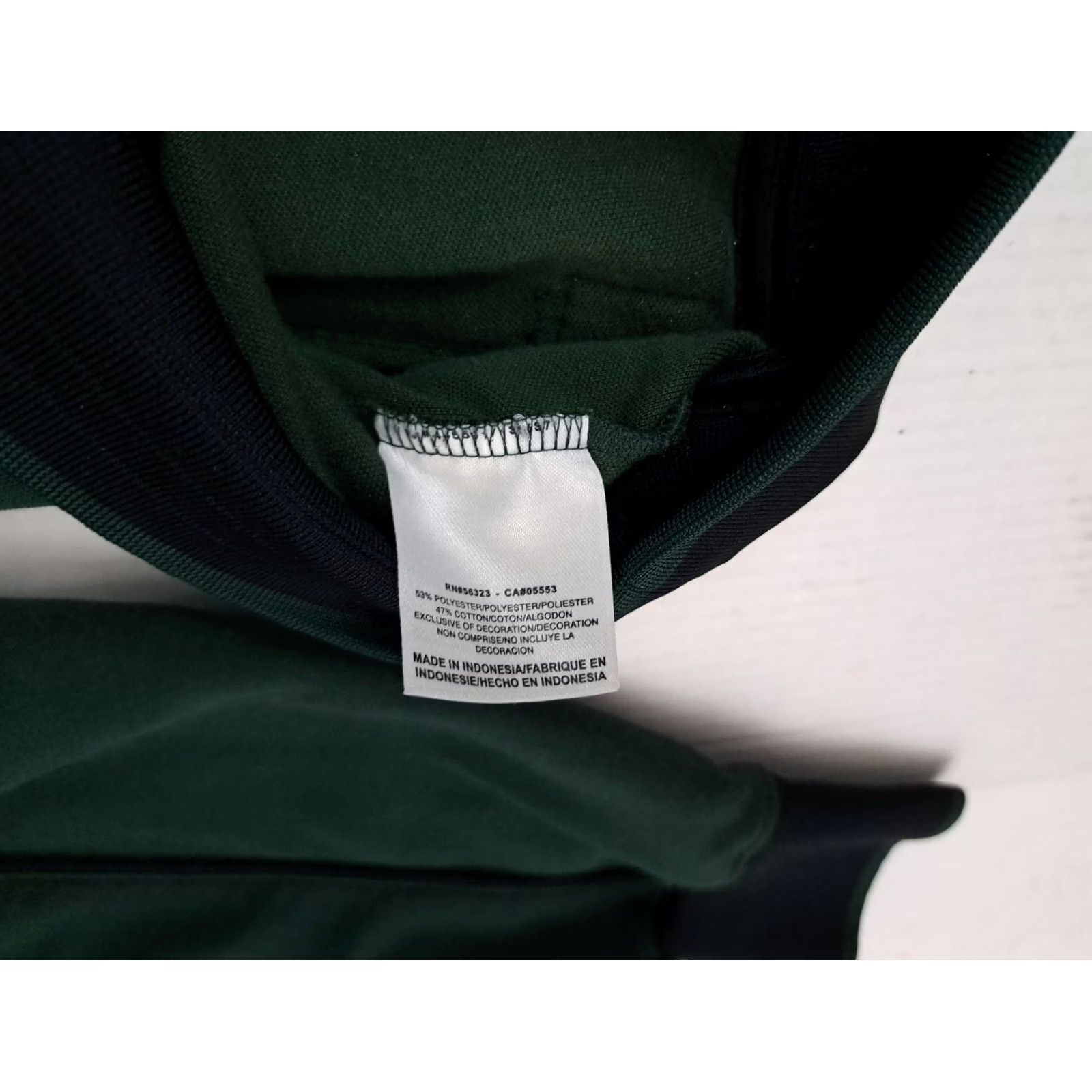 Nike VINTAGE Nike Zipper Embroidered Track Jacket XL Green-Unisex Adults- Regular Size MEN/Women? Size US XL / EU 56 / 4 - 5 Thumbnail