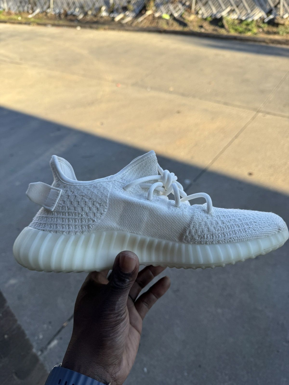Adidas adidas Yeezy Boost 350 V2 Size US 9.5 / EU 42-43 - 3 Thumbnail