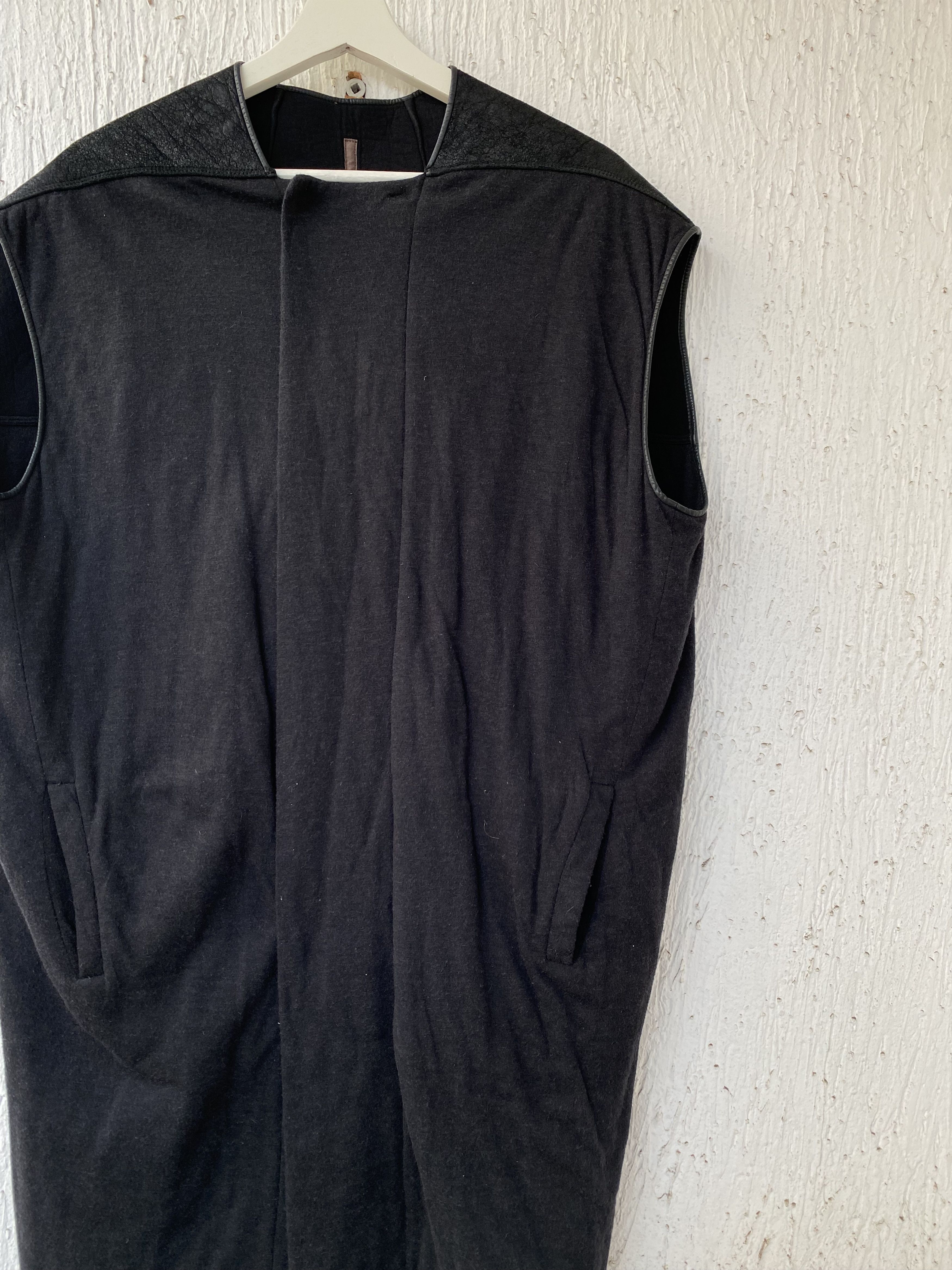 Rick Owens elongated vest Size US M / EU 48-50 / 2 - 2 Thumbnail