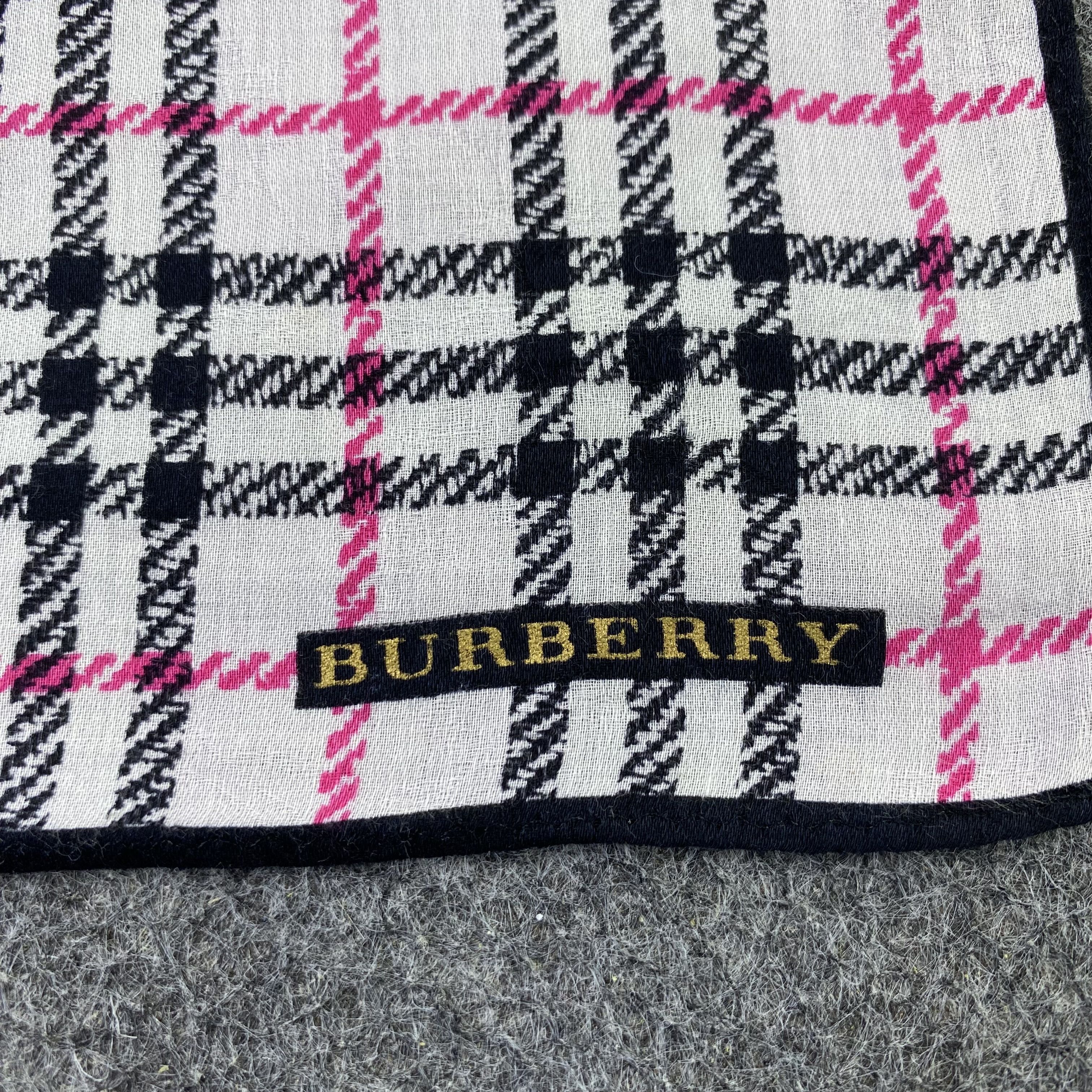 Burberry Burberry Handkerchief / Bandana / Neckerchief-B2155 Size ONE SIZE - 7 Thumbnail