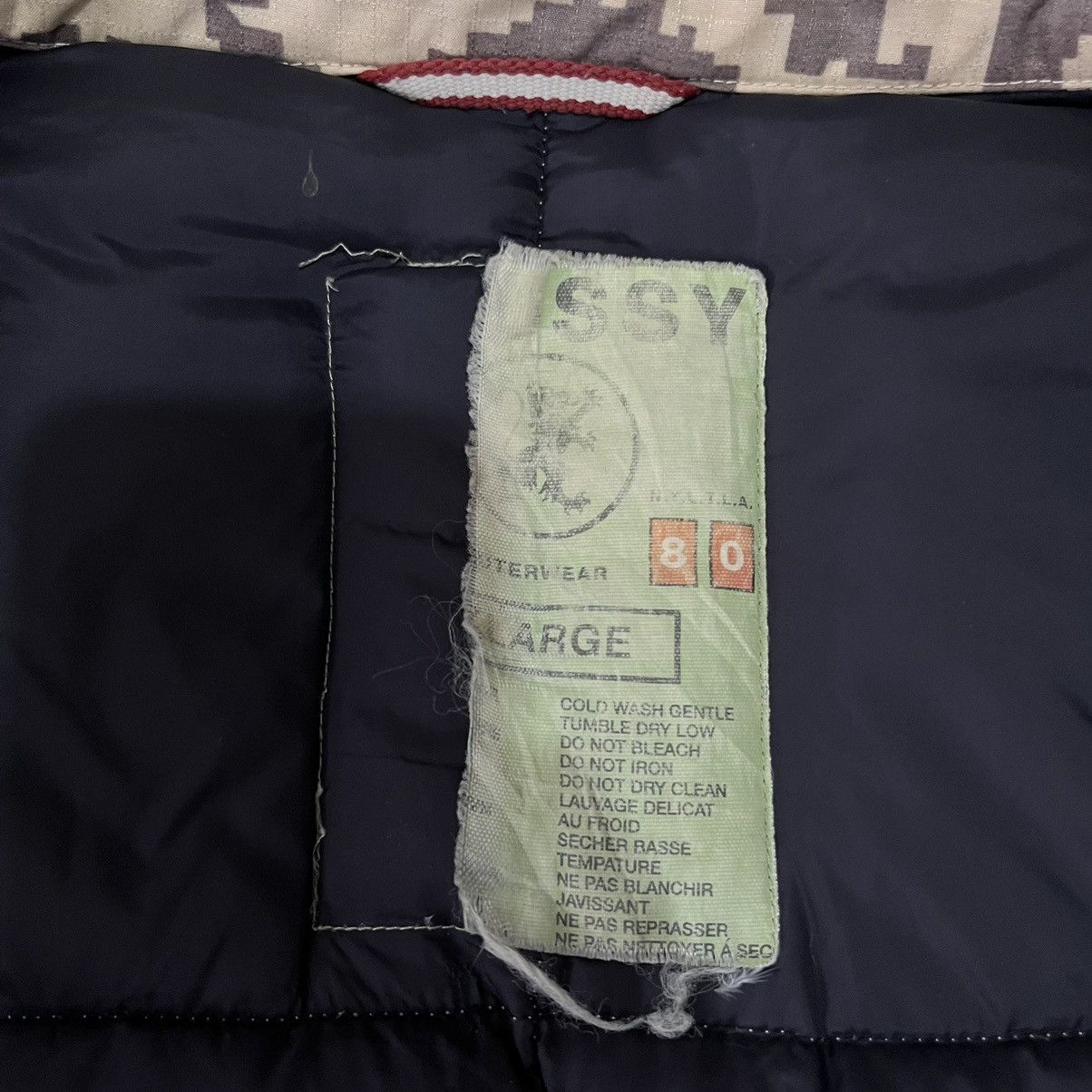 Stussy 90s Stussy digi camo puffer jacket Size US L / EU 52-54 / 3 - 7 Thumbnail