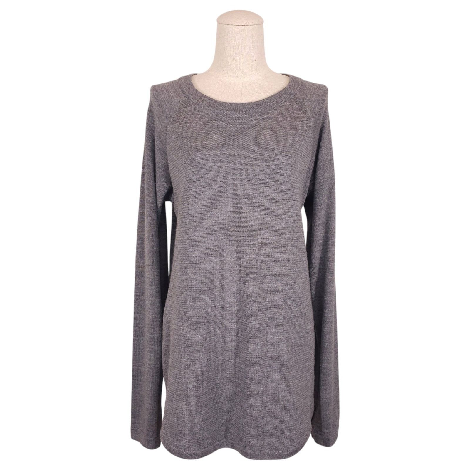 Lululemon Lululemon Sit in Lotus Merino Wool Sweater Medium Gray Sz L Size L / US 10 / IT 46 - 1 Thumbnail