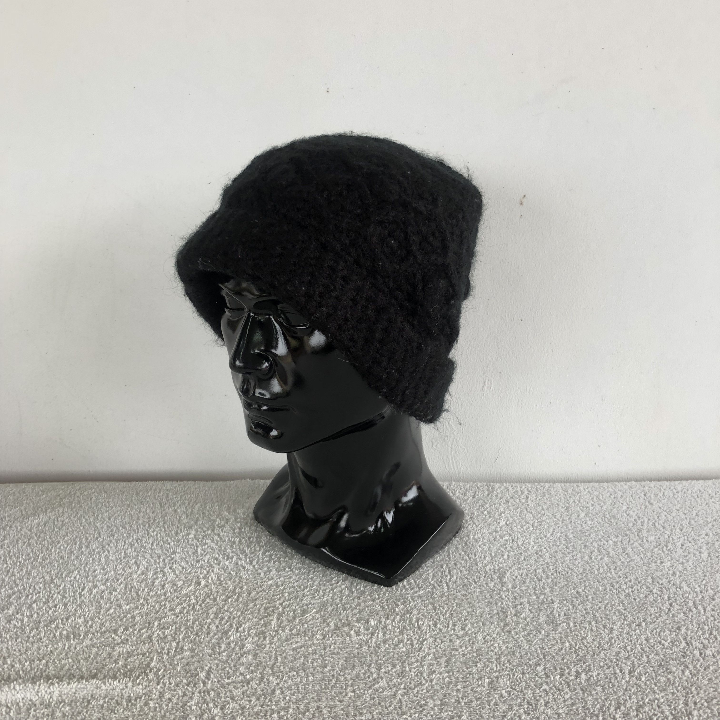 Aran Isles Knitwear Vintage Y2K Japanese Aran Isle Knitted Beanie Snow Caps Hats Size ONE SIZE - 1 Thumbnail