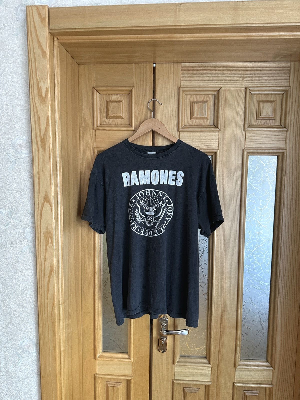 Vintage Rare Vintage Ramones T-Shirt Punk Rock Size M black 80s 90s Size US M / EU 48-50 / 2 - 11 Thumbnail