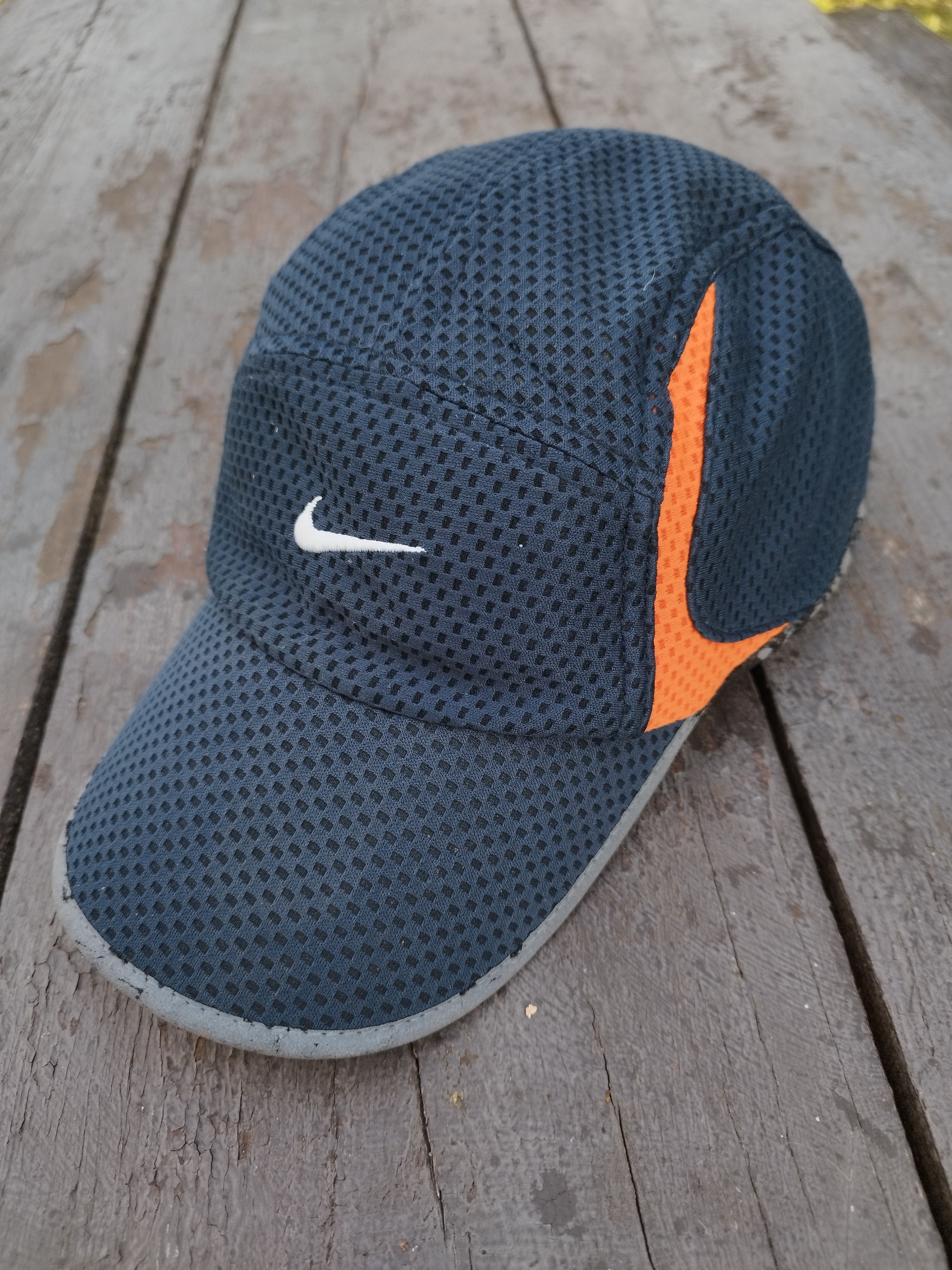 Nike Vintage Nike Fit Running Cap Mesh Hat Reflective Details Size ONE SIZE - 2 Thumbnail