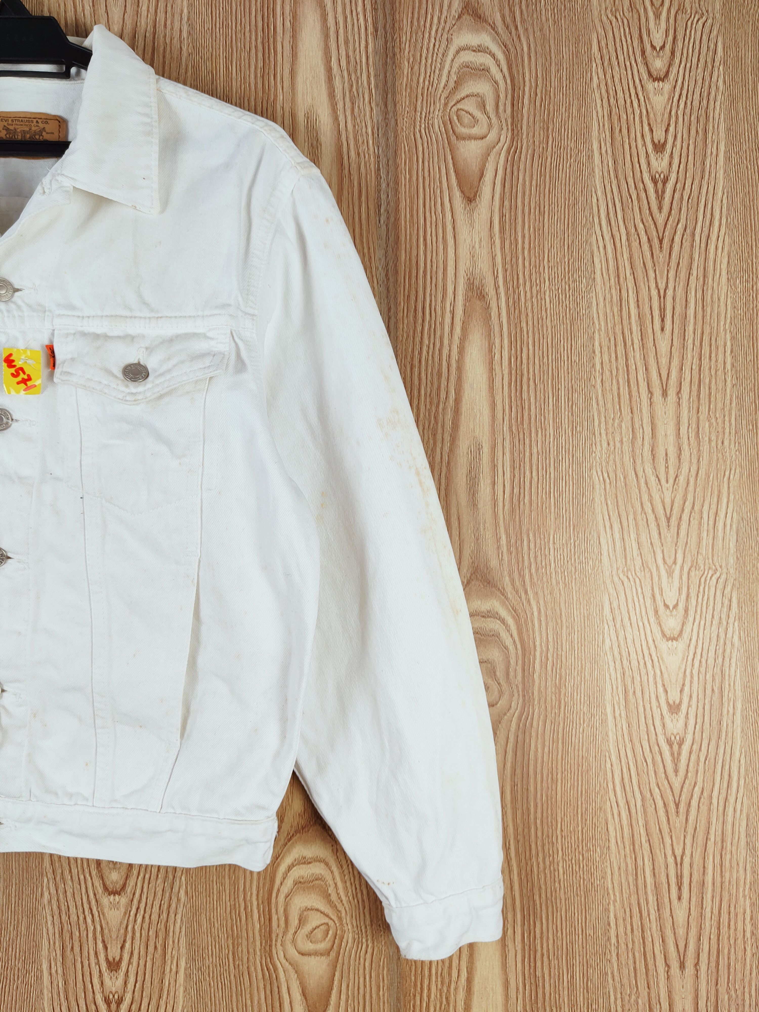 Levi's D Levi's orange tab vintage White Denim Jacket #W571 Size US M / EU 48-50 / 2 - 5 Thumbnail