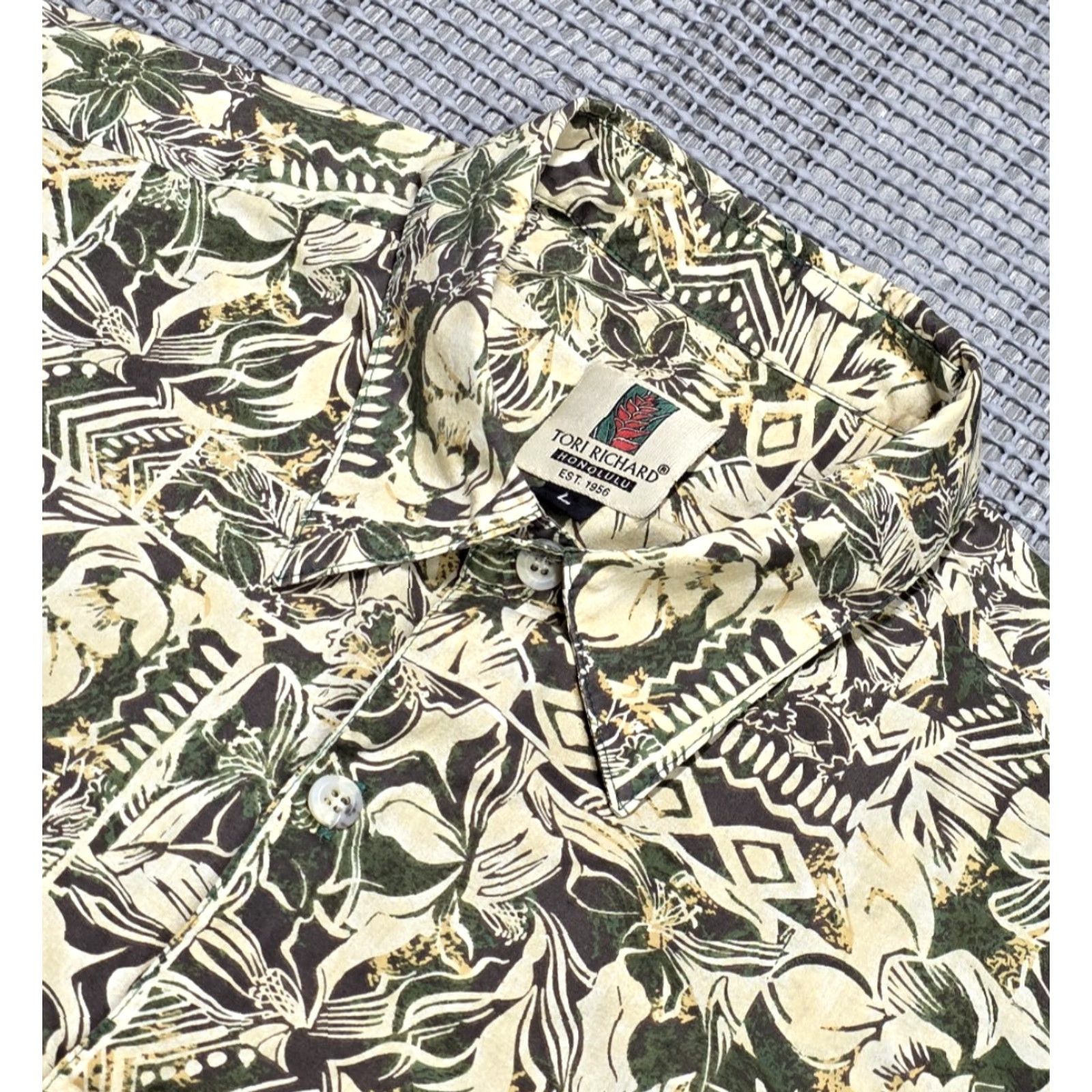 Tori Richard VTG Tori Richard Honolulu Short Sleeve Shirt Mens L Green Cotton Lawn USA Floral Hawaiian Button-Up Fast Shipping Size US L / EU 52-54 / 3 - 5 Thumbnail