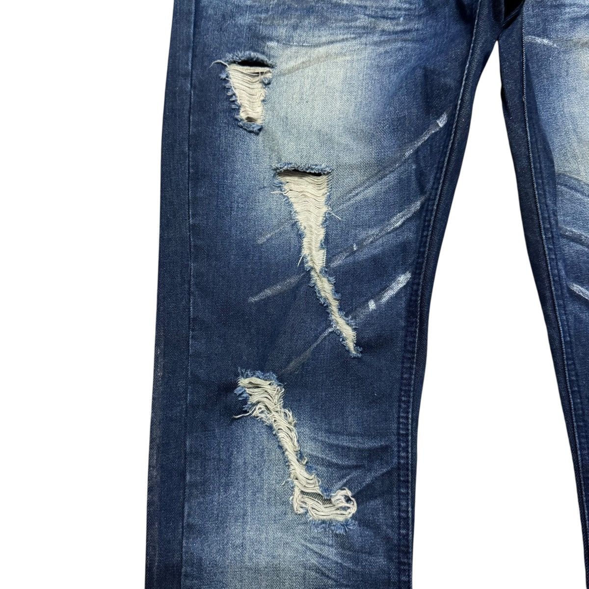 Le Grande Bleu (L.G.B.) Vice Fairy Whisker Distressed Denim Flare Jeans Size US 30 / EU 46 - 7 Thumbnail