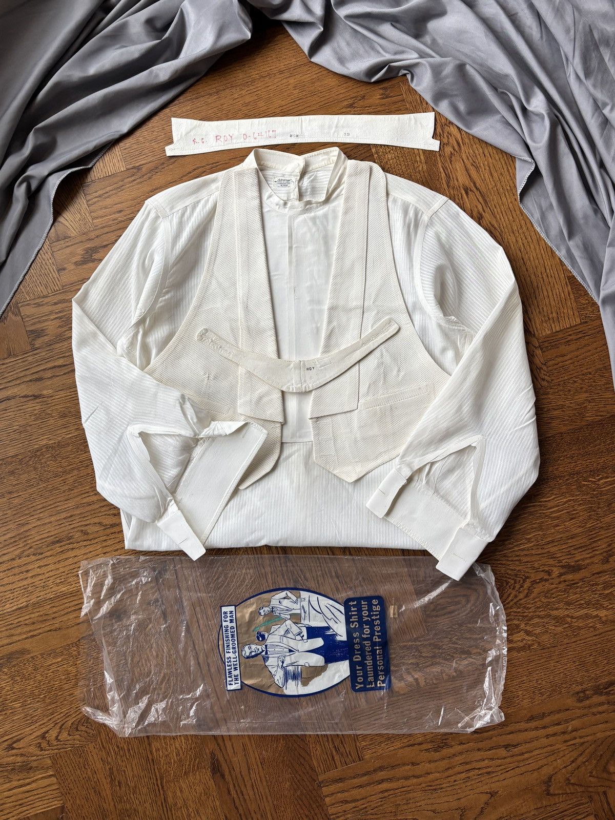 Arrow × Vintage 1940s Bib Front Back Button Dress Shirt Vintage Arrow Size US S / EU 44-46 / 1 - 24 Thumbnail