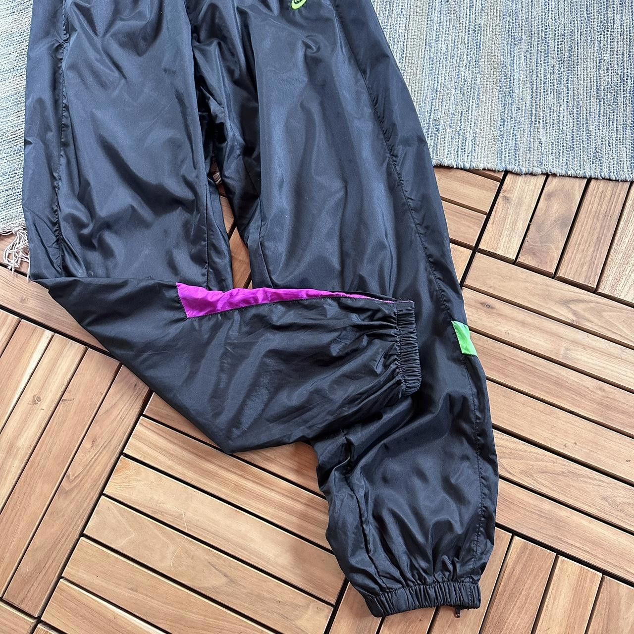 Nike Vintage 90s Nike Swoosh Logo Nylon Track Pants Size US 36 / EU 52 - 2 Thumbnail