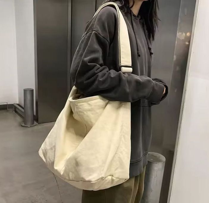 Japanese Brand Large Canvas Crossbody Bag Size ONE SIZE - 3 Thumbnail