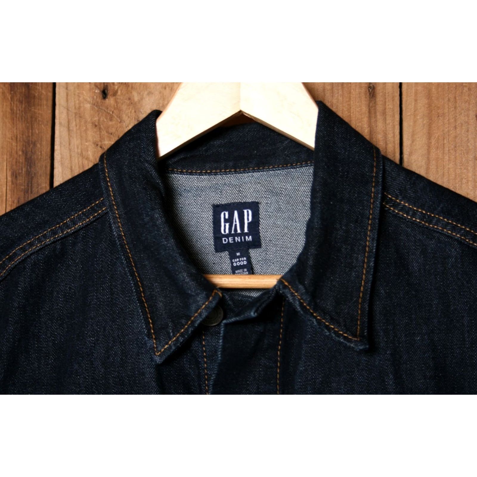 Gap VINTAGE Gap Denim Icon Dark Wash Blue Jean Trucker Jacket Men's M Sz. M Blue Denim Jacket Mens Size US 31 - 2 Thumbnail