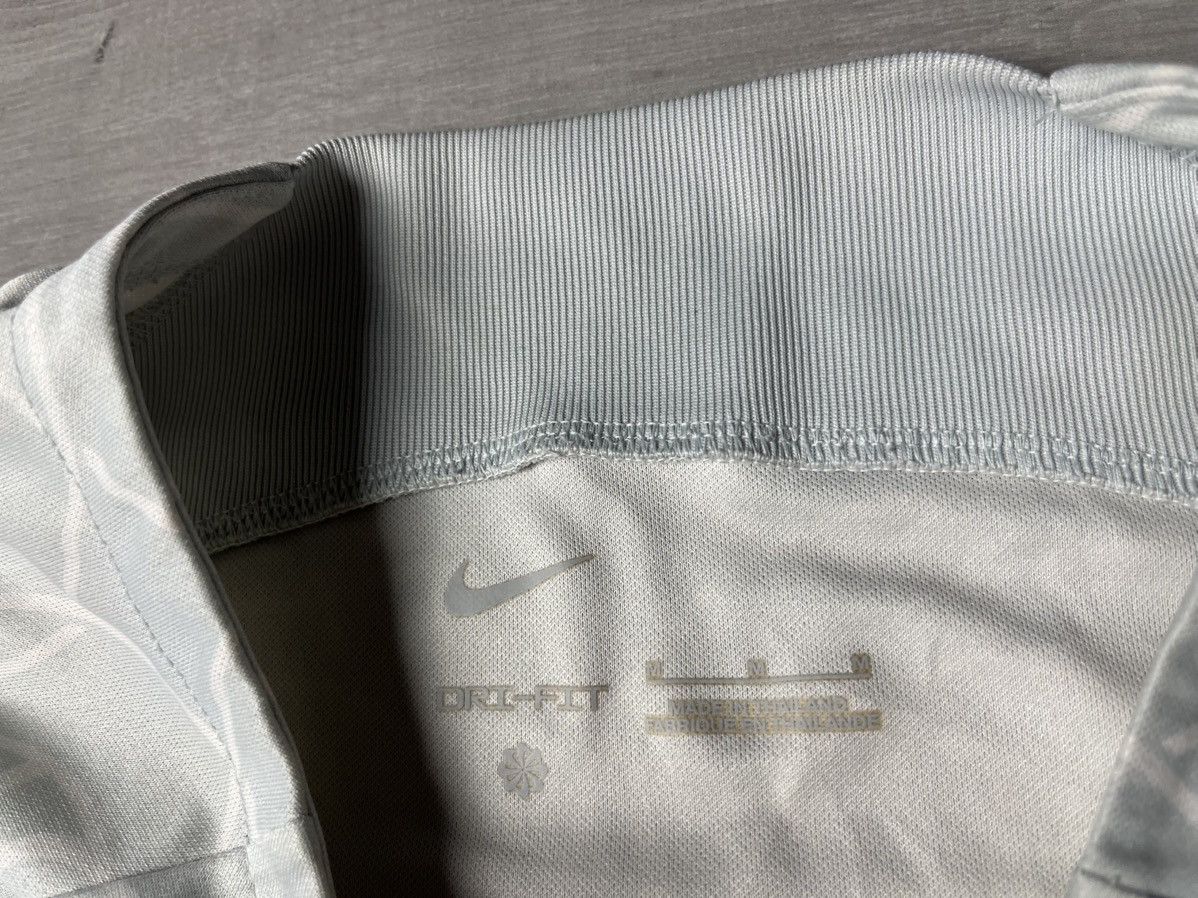 Nike Nike PSG Men's Large Pre-Match Football Soccer Jersey Grey Size US M / EU 48-50 / 2 - 4 Thumbnail