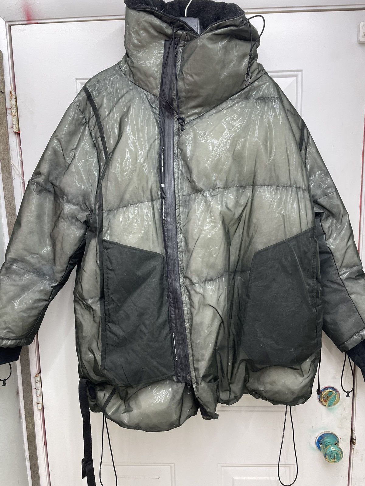 NILoS　ダウンジャケット　ニルズ NILoS（ニルズ）の「NILOS/ニルズ/TWILL Padding Hooded Jacket