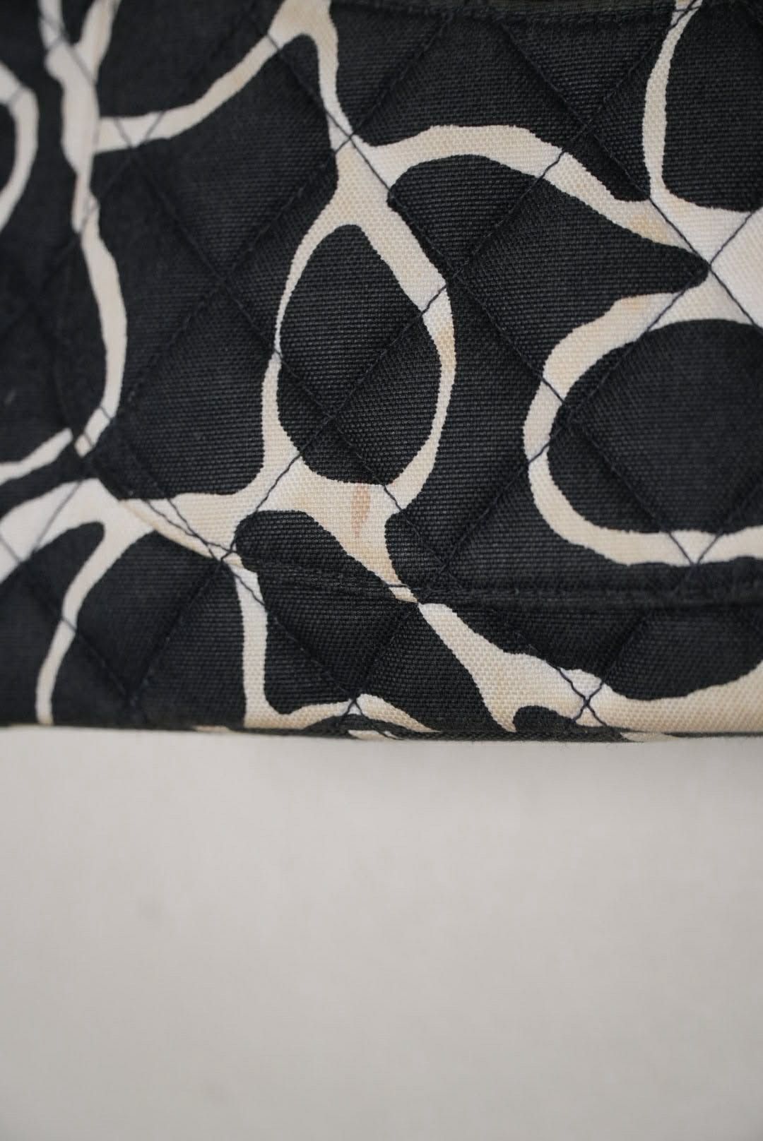 Chanel Chanel Karl Lagerfeld CC Quilted Print Canvas Single Flap Size ONE SIZE - 7 Thumbnail