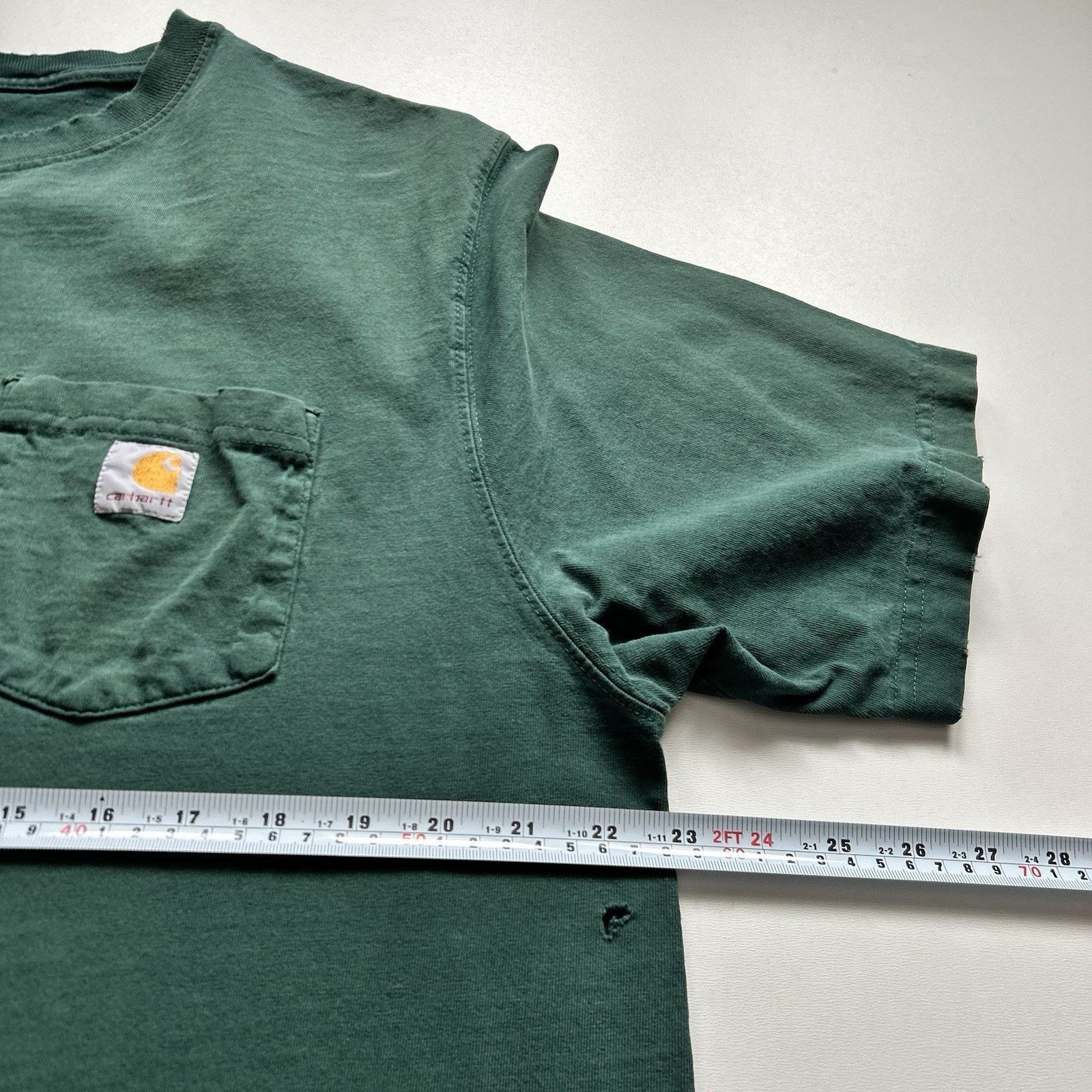 Carhartt Vintage Carhartt Pocket T Shirt Large Green Y2K Distressed Size US L / EU 52-54 / 3 - 6 Thumbnail