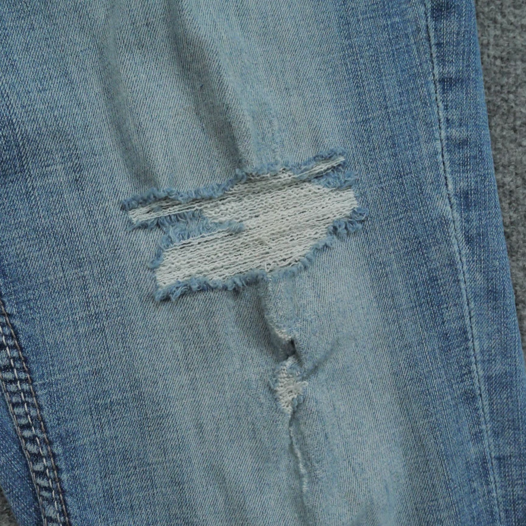 BKE **Derek Bootcut Distressed Buckle Denim Jeans Mens 34L 36x33 Blue** User: **BKE Bootcut Distressed Denim Jeans Mens 34L 36x33 Blue** Size US 36 / EU 52 - 4 Thumbnail