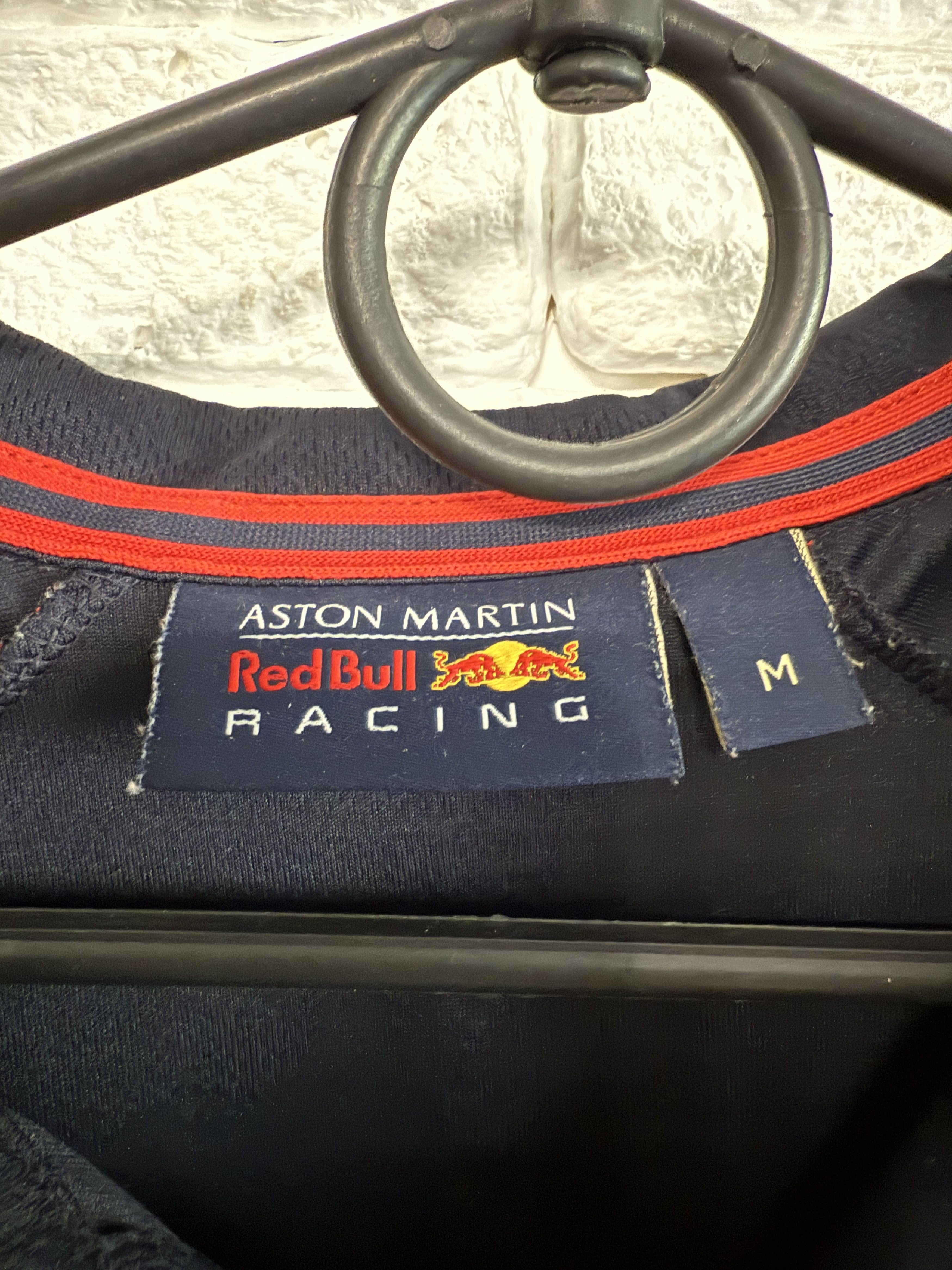 Red Bull Polo Aston Martin Red Bull Racing Sz M Size US M / EU 48-50 / 2 - 3 Thumbnail