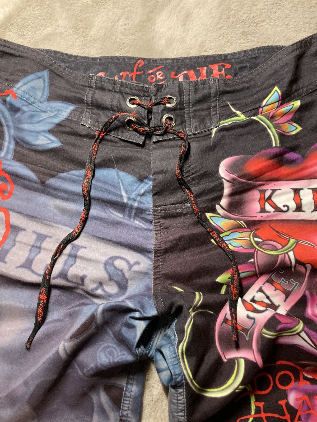 Christian Audigier × Ed Hardy × Vintage ⛩️ Ed Hardy by Christian Audigier Shorts Skull skeleton surf Size US 32 / EU 48 - 3 Thumbnail
