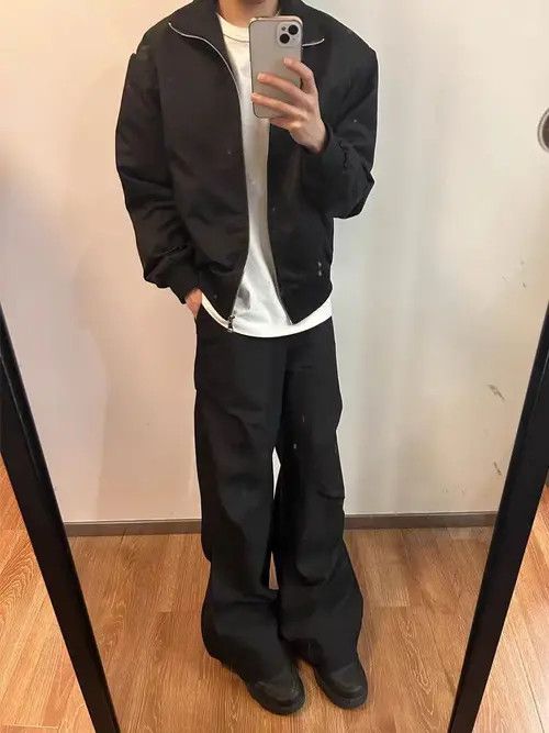 Japanese Brand Heavy duty pleated design micro flare casual baggy pants Size US 30 / EU 46 - 4 Thumbnail