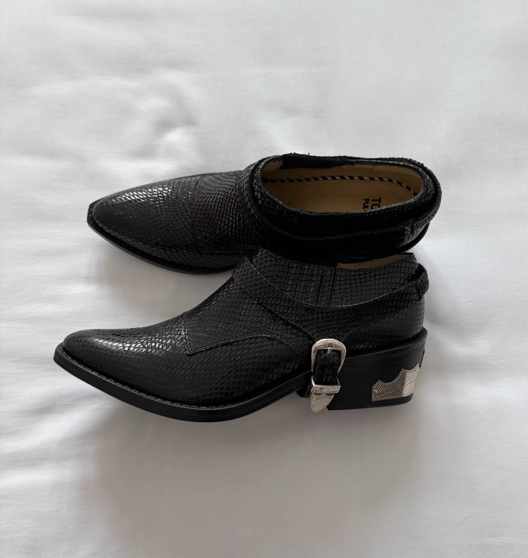 Toga Toga Pulla Snake Strap Rivet Mule 36 Near New Size US 5.5 / IT 35.5 - 1 Thumbnail