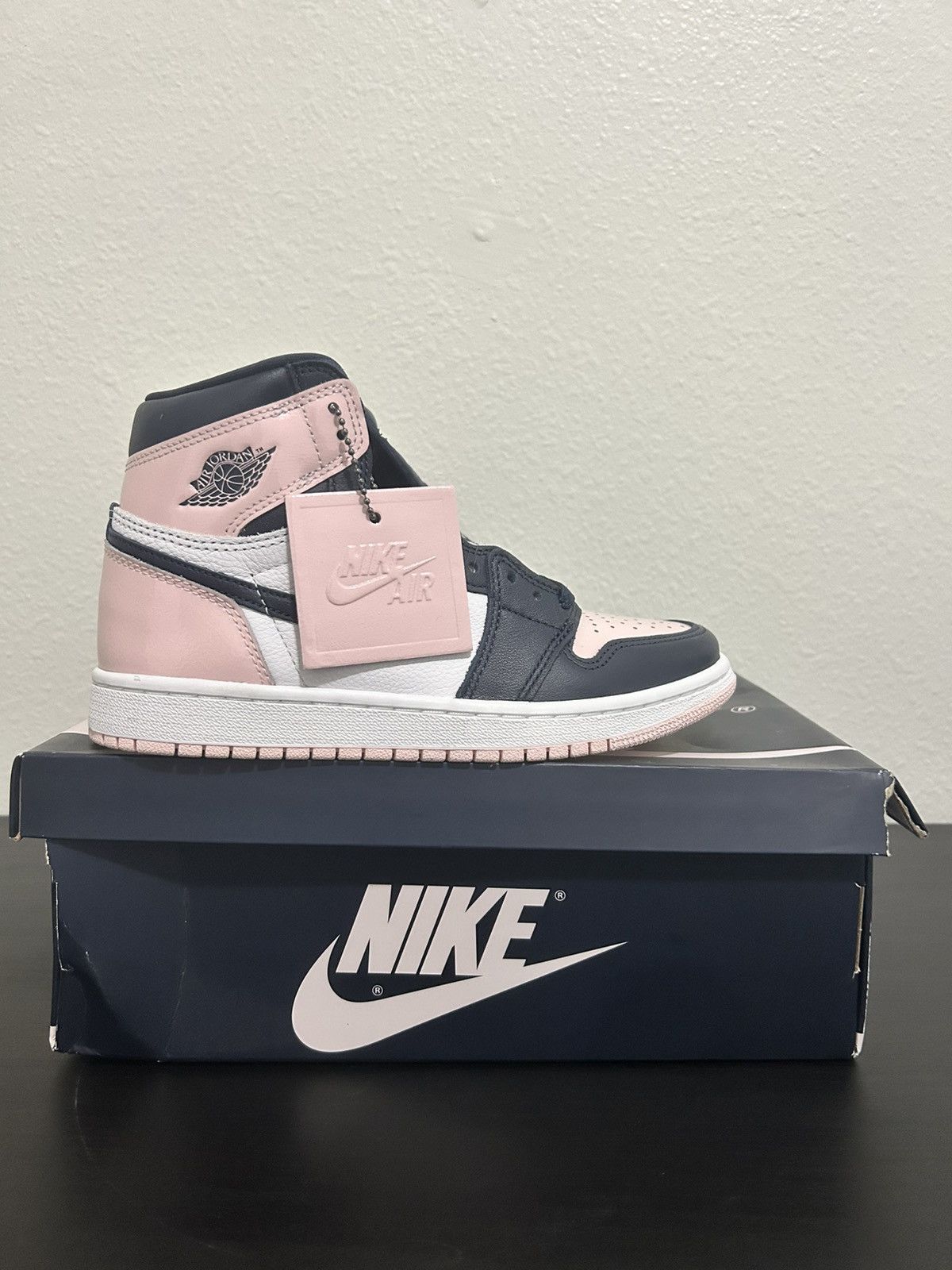 Jordan Brand × Nike Jordan 1 women’s Pink bubble Gum Size US 6.5 / IT 36.5 - 1 Thumbnail