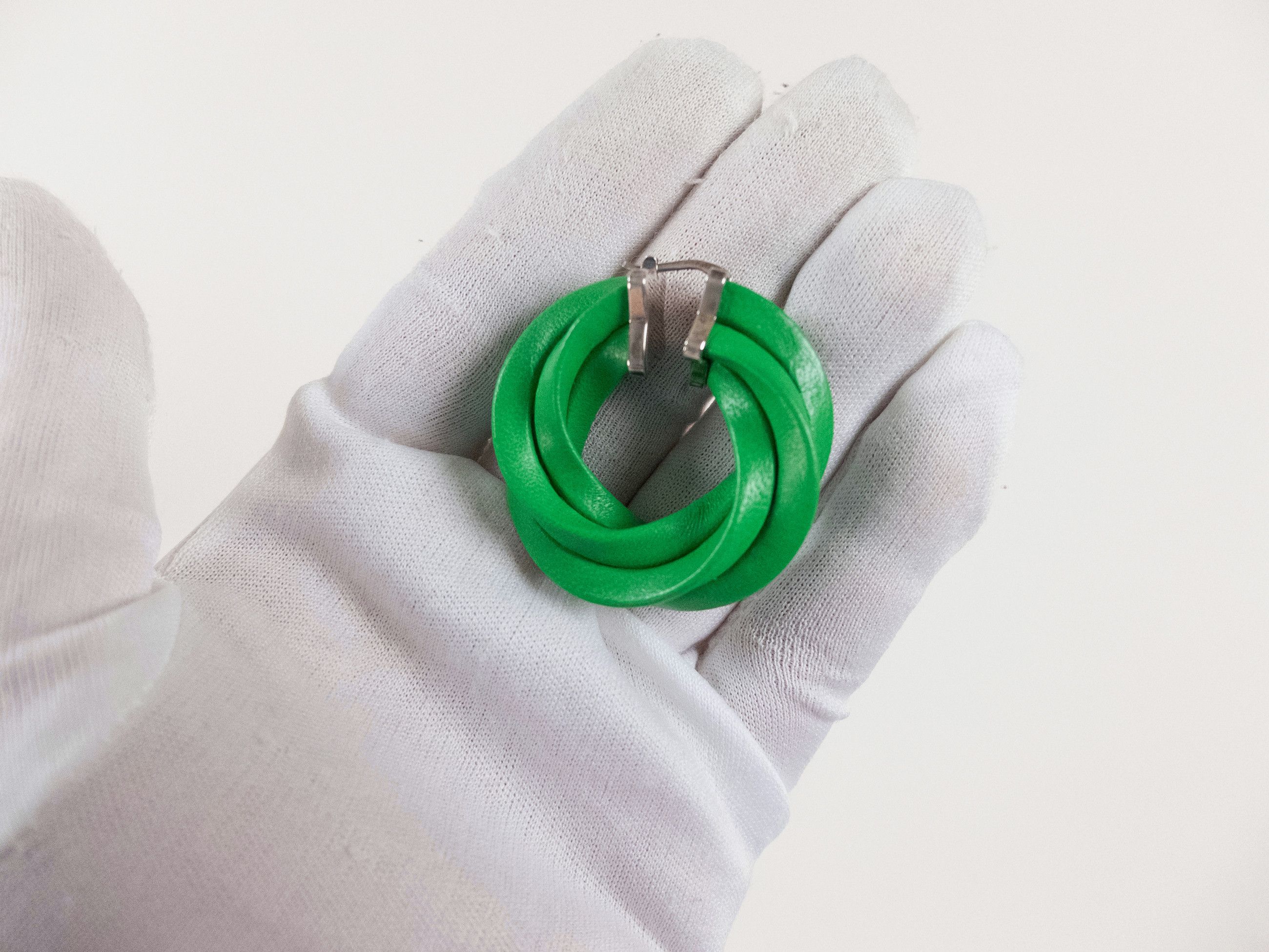 Bottega Veneta BOTTEGA VENETA Twist circle green leather silver earrings q Size ONE SIZE - 7 Thumbnail