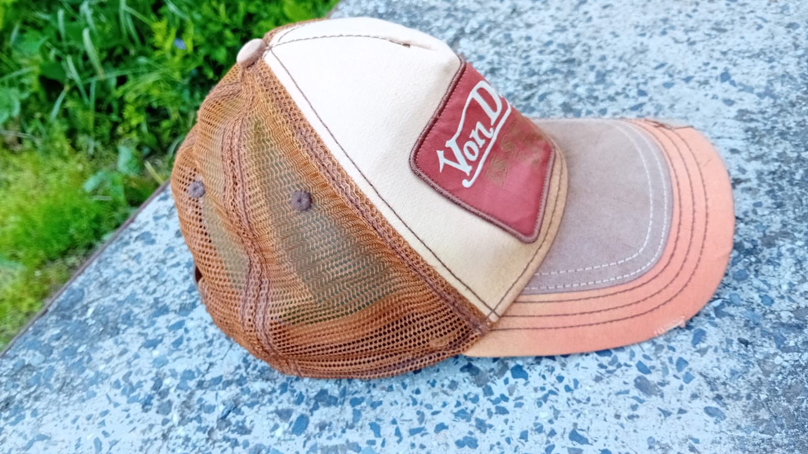 Von Dutch Von Dutch Is Still A' live Canvas Patch Trucker Hat Size ONE SIZE - 6 Thumbnail