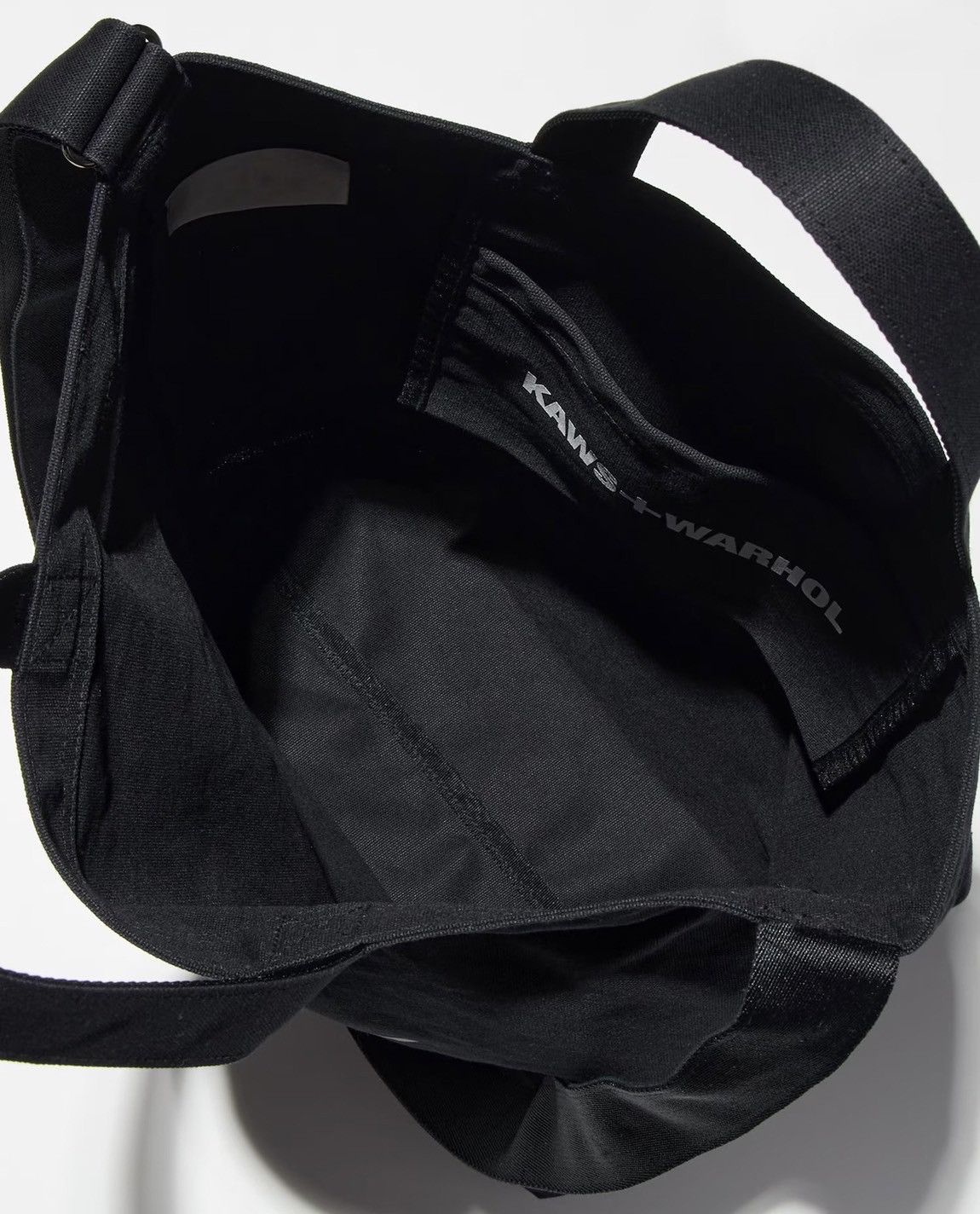 Andy Warhol × Japanese Brand × Kaws KAWS + Warhol 2Way Tote Bag Black Size ONE SIZE - 6 Thumbnail