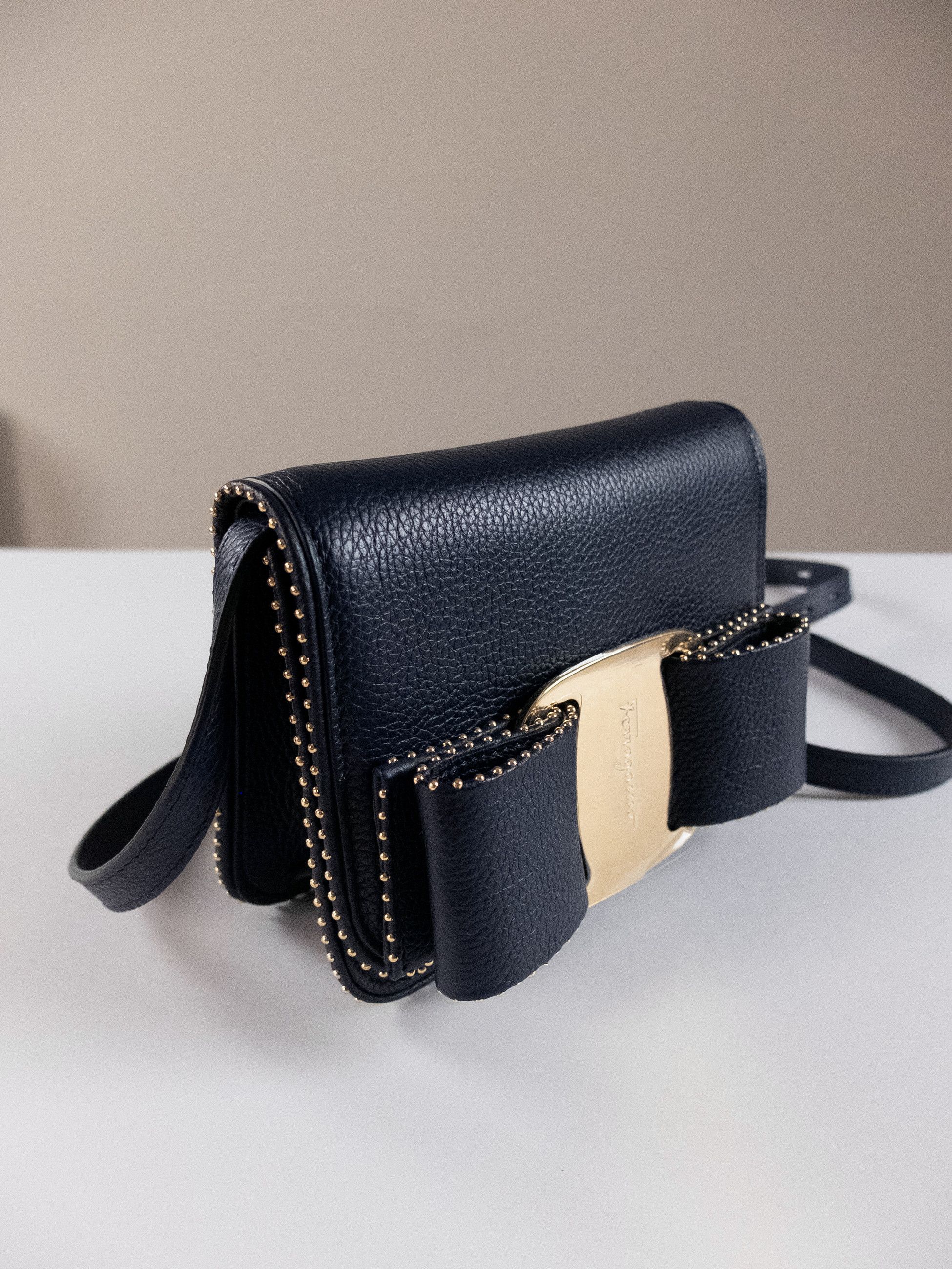 Salvatore Ferragamo SALVATORE FERRAGAMO Vara bow navy leather mini shouder bag Size ONE SIZE - 3 Thumbnail