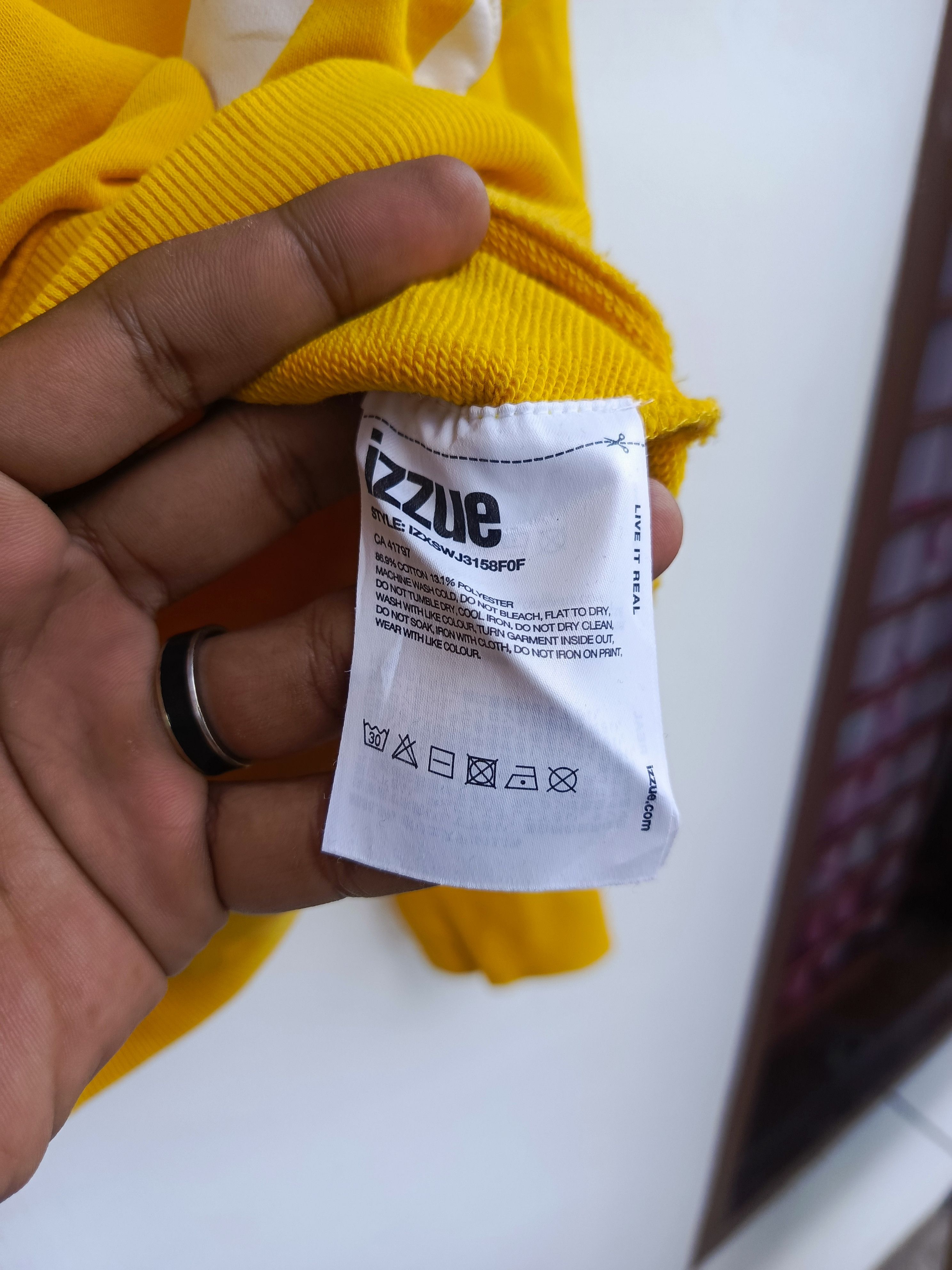 izzue izzue “Live It Real” Crewneck – Casual Everyday Flex Size S / US 4 / IT 40 - 6 Thumbnail