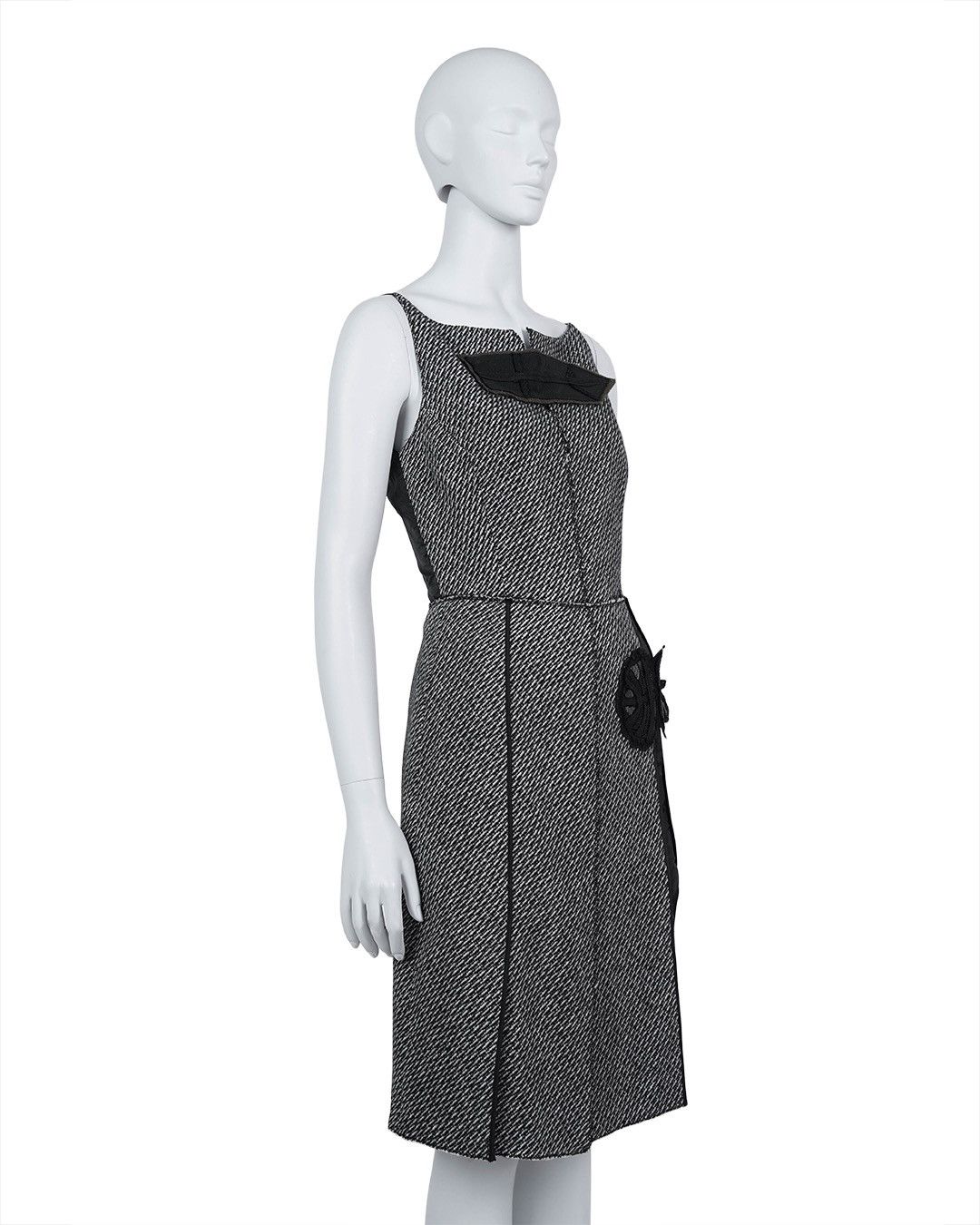 Prada Prada F/W2003 Wool Dress Size M / US 6-8 / IT 42-44 - 9 Thumbnail