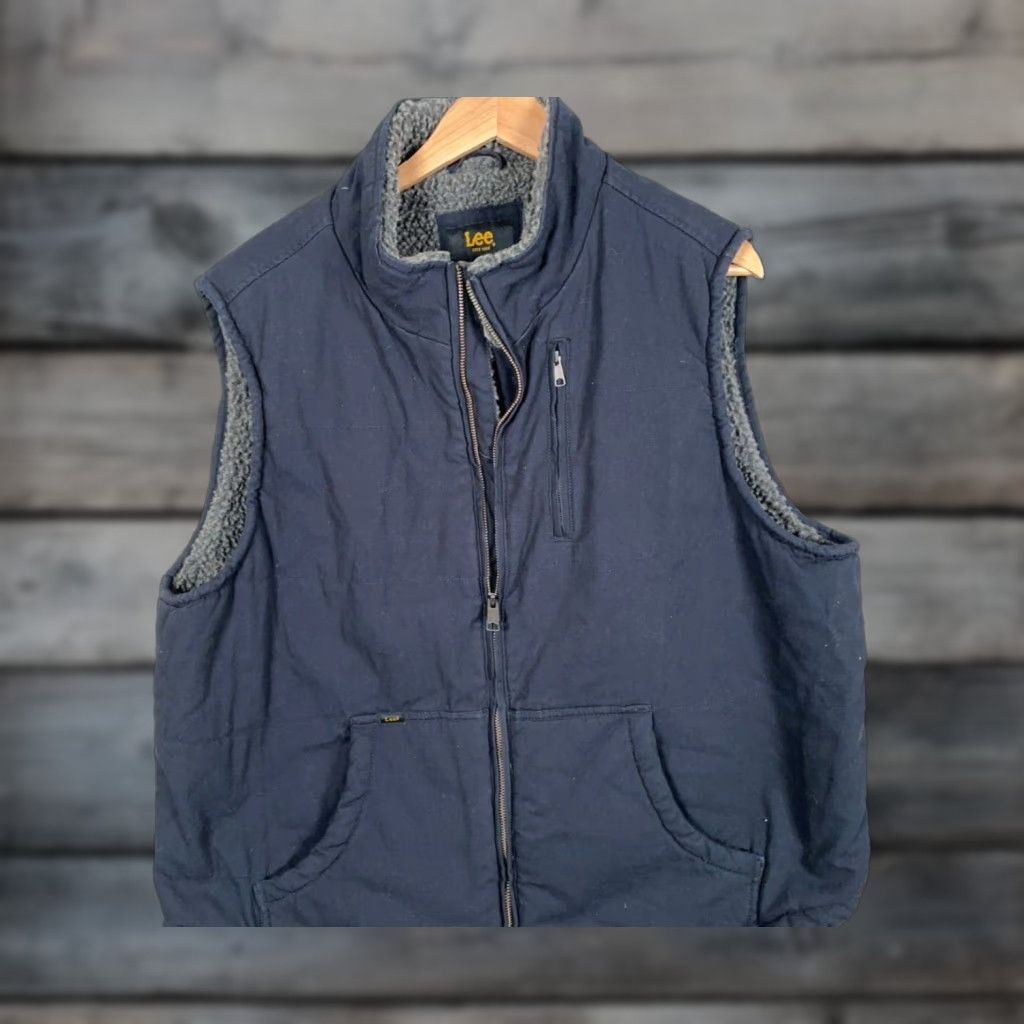 Lee Lee Vest Black Canvas Sherpa Lined Full Zip Pockets Adult XL Mens 90s Grunge Outdoor Workwear Jacket/Coat Style: Vest Size US XL / EU 56 / 4 - 1 Thumbnail
