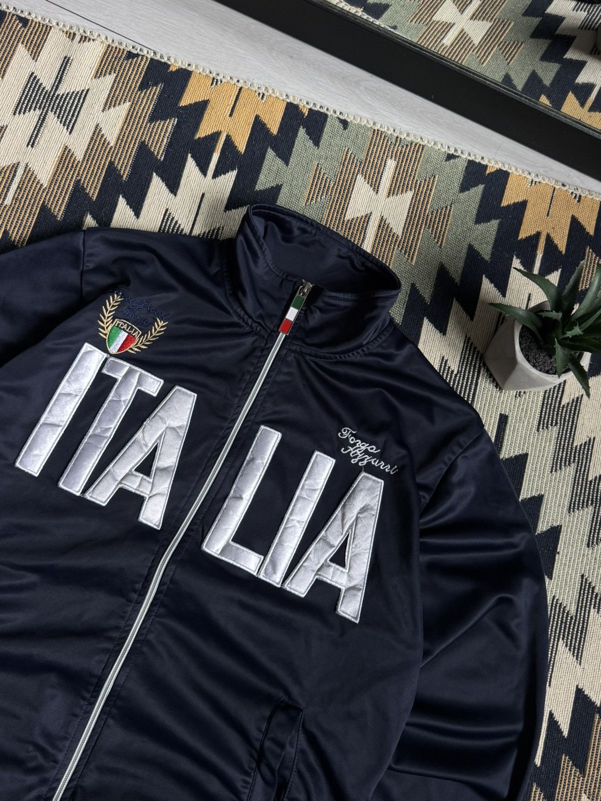 Vintage Vintage Italia Y2K Logo Track Jacket Size US M / EU 48-50 / 2 - 5 Thumbnail