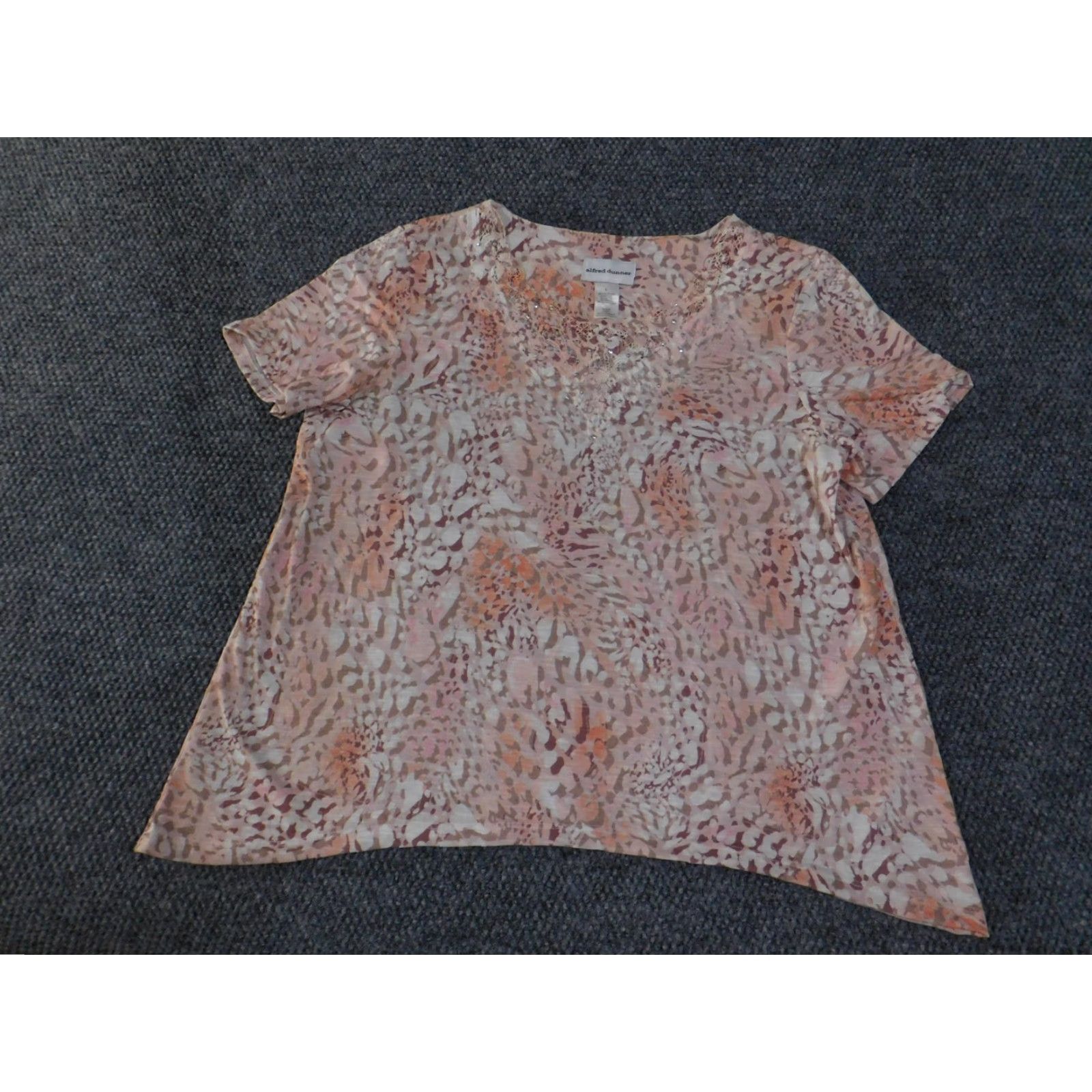 Vintage Alfred Dunner Shirt Womens Large Pink Peach Lace Beaded V Neck Short Sleeve Blouse Size L / US 10 / IT 46 - 5 Thumbnail