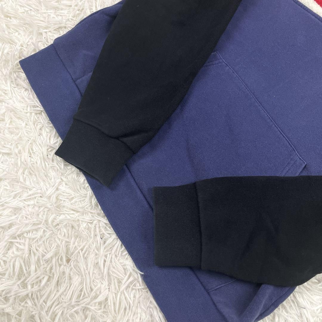 Rare Givenchy Logo Pullover Hoodie - Bicolor Black/Blue