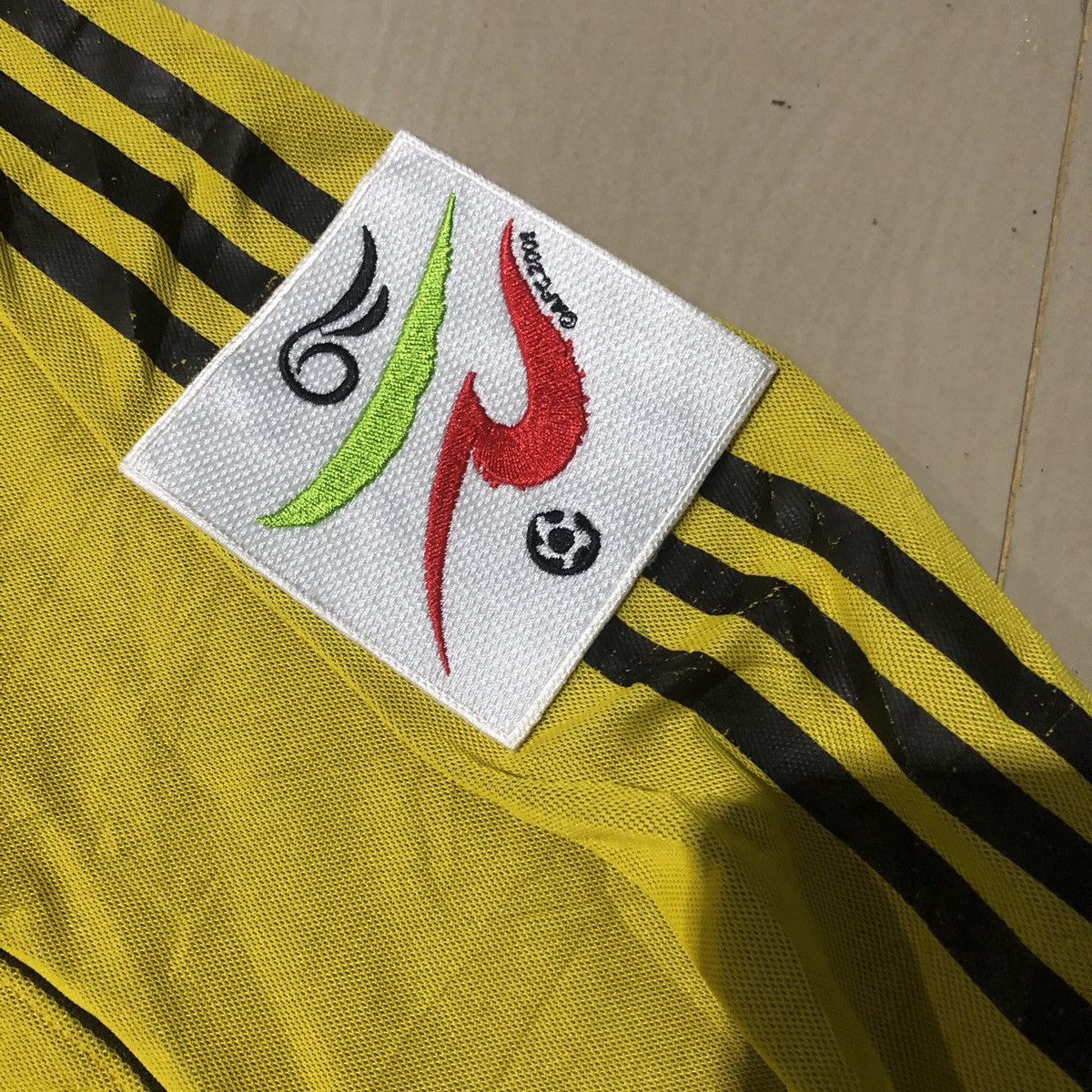 Adidas adidas Japan National Team Goalkeeper Uniform away 2002 Size US L / EU 52-54 / 3 - 4 Thumbnail