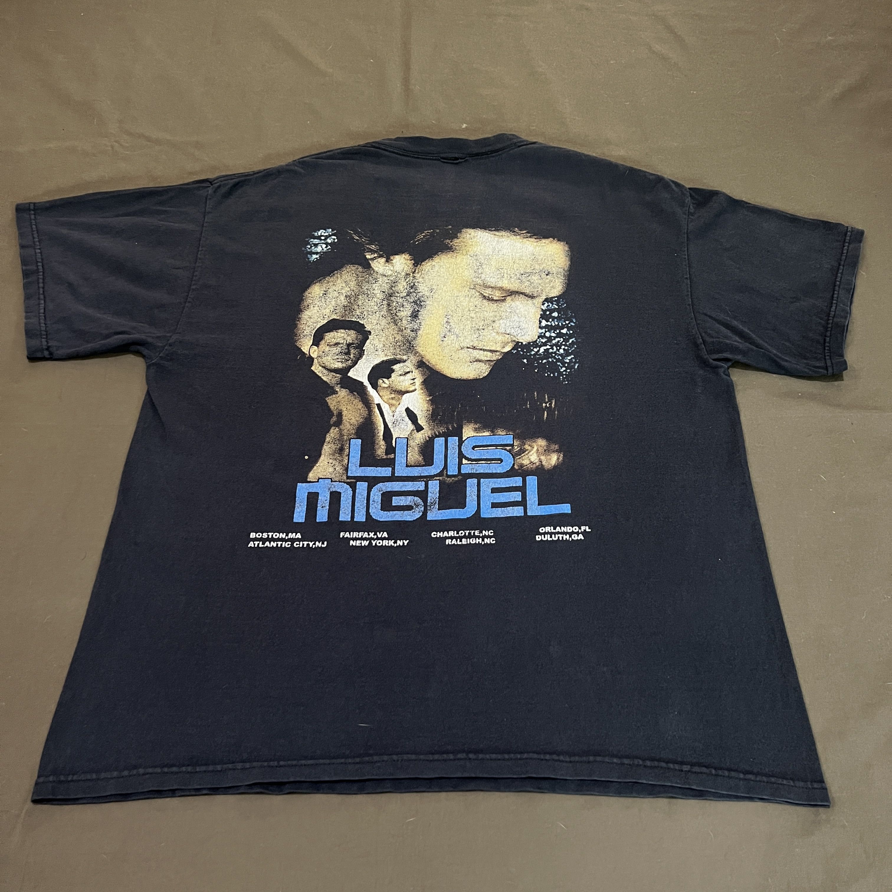 Band Tees × Rap Tees × Vintage Vintage Luis Miguel Promo Tour Tee Faded Bootleg Latin pop Size US XL / EU 56 / 4 - 1 Thumbnail