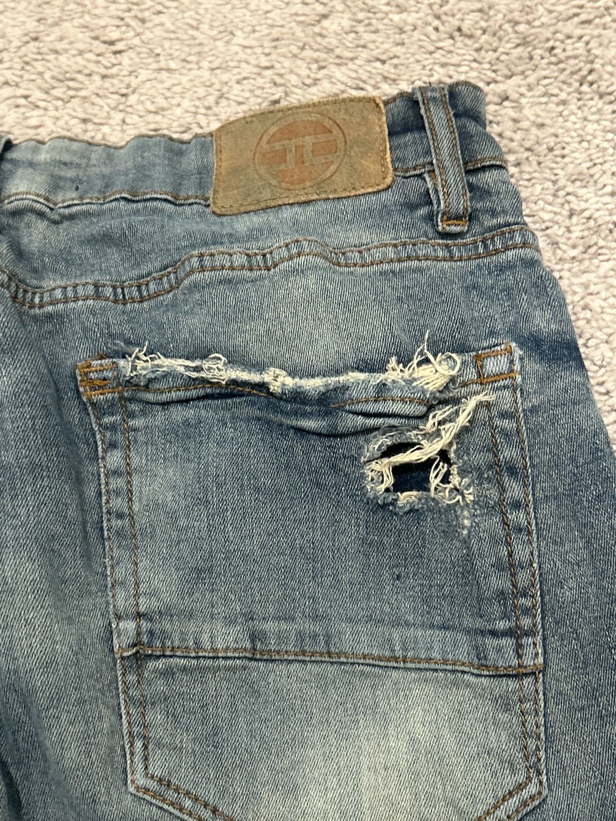 Jordan Craig JORDAN CRAIG Distressed repaired furr jeans 32/32 Size US 32 / EU 48 - 4 Thumbnail