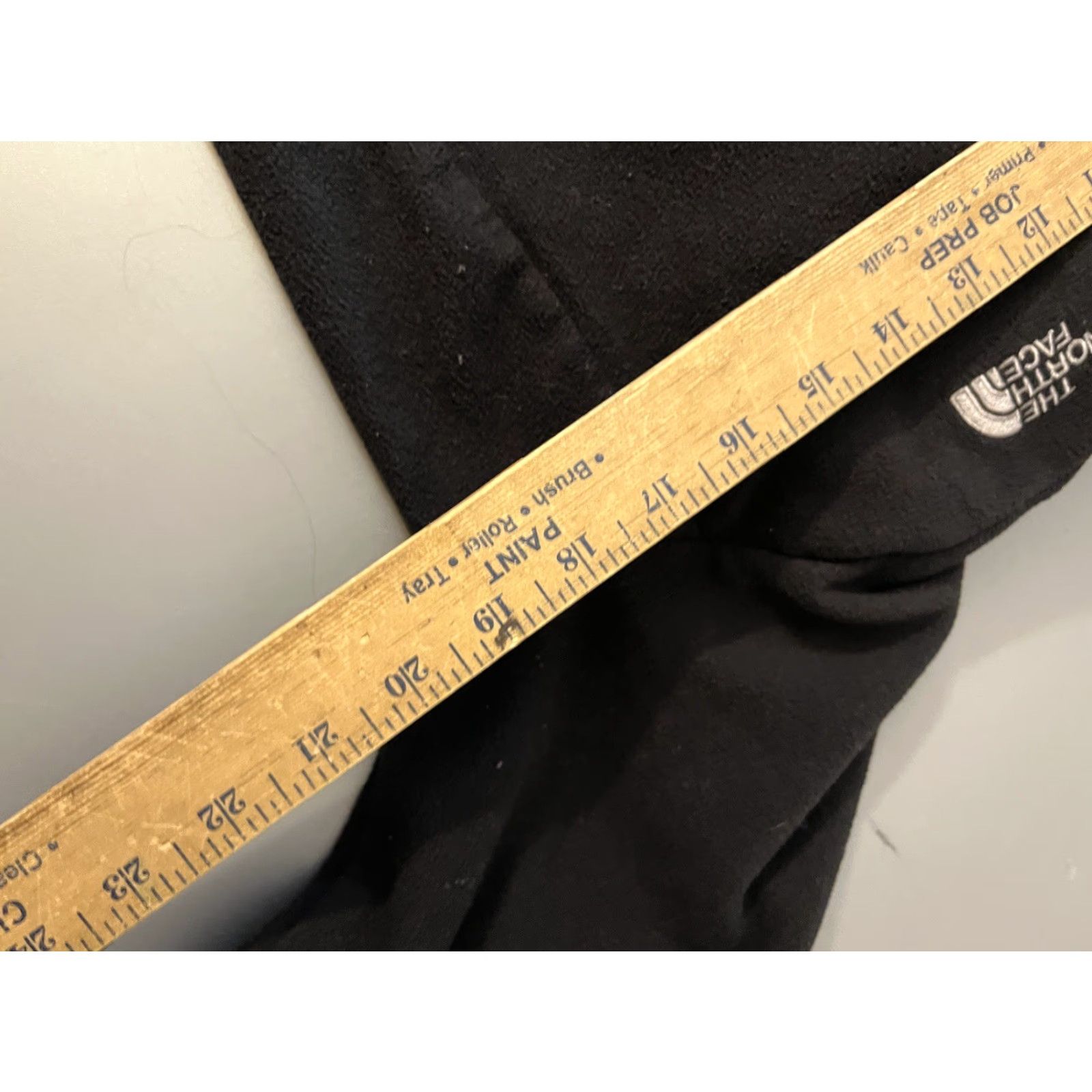 The North Face The North Face Hooded Fleece Jacket Small Black Women Jacket Hooded Fleece Lightweight Zip Pullover Casual Outdoor Logo 90s (adjusted?) Size S / US 4 / IT 40 - 5 Thumbnail