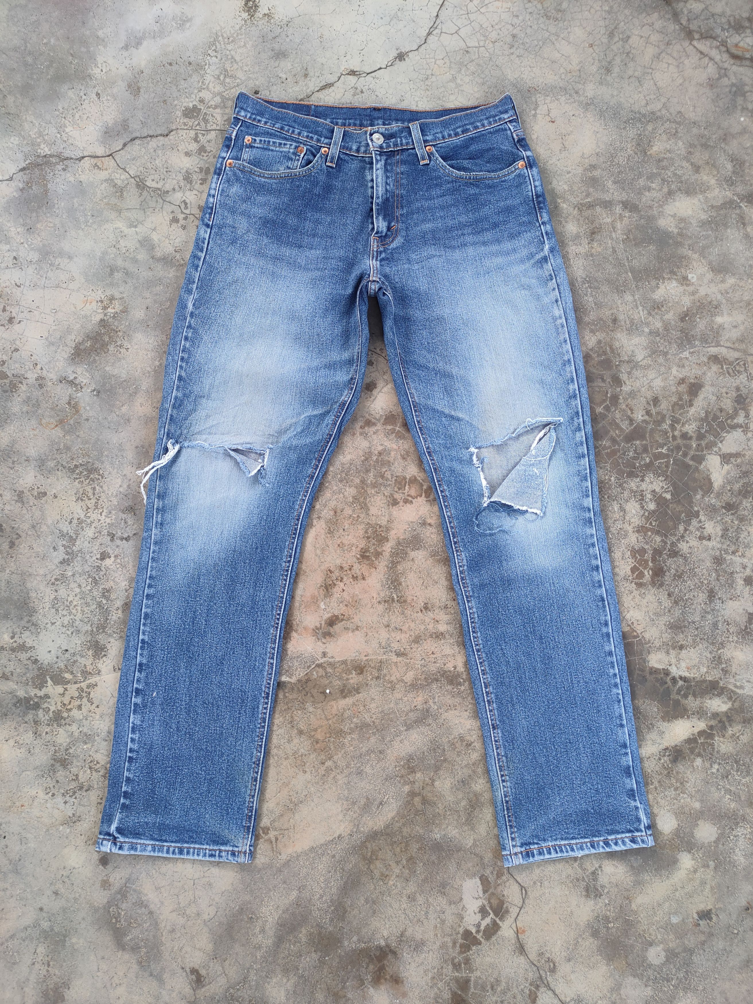 Jean × Levi's Vintage Clothing LEVI'S 541 DISTRESSED JEAN DENIM PANTS Size US 32 / EU 48 - 1 Thumbnail
