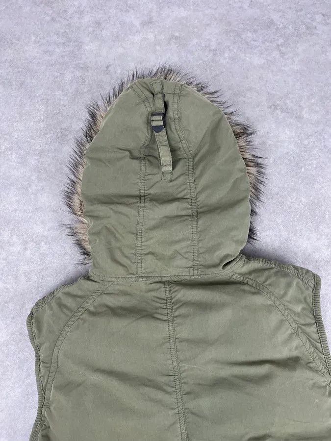 Polo Ralph Lauren 2010s Ralph Lauren Khaki Removable Fur-Lined Vest Size US M / EU 48-50 / 2 - 8 Thumbnail