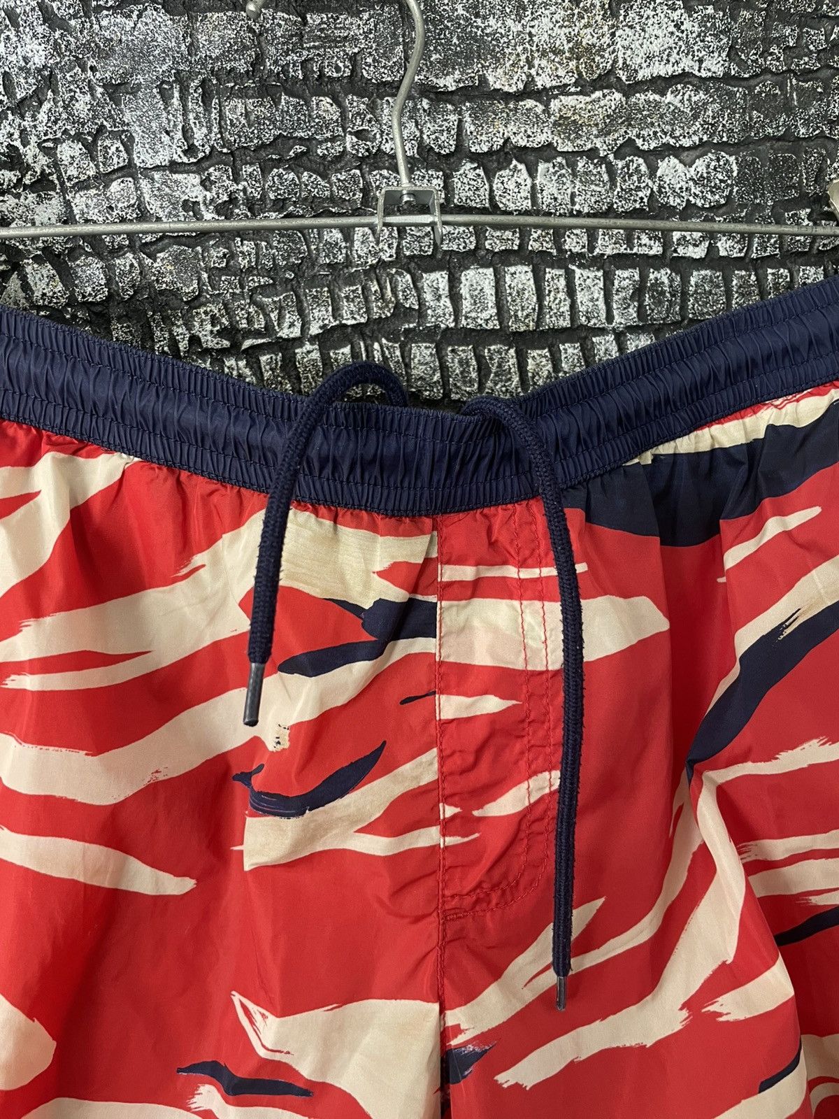 Moncler Moncler nylon short Size US 31 - 19 Thumbnail