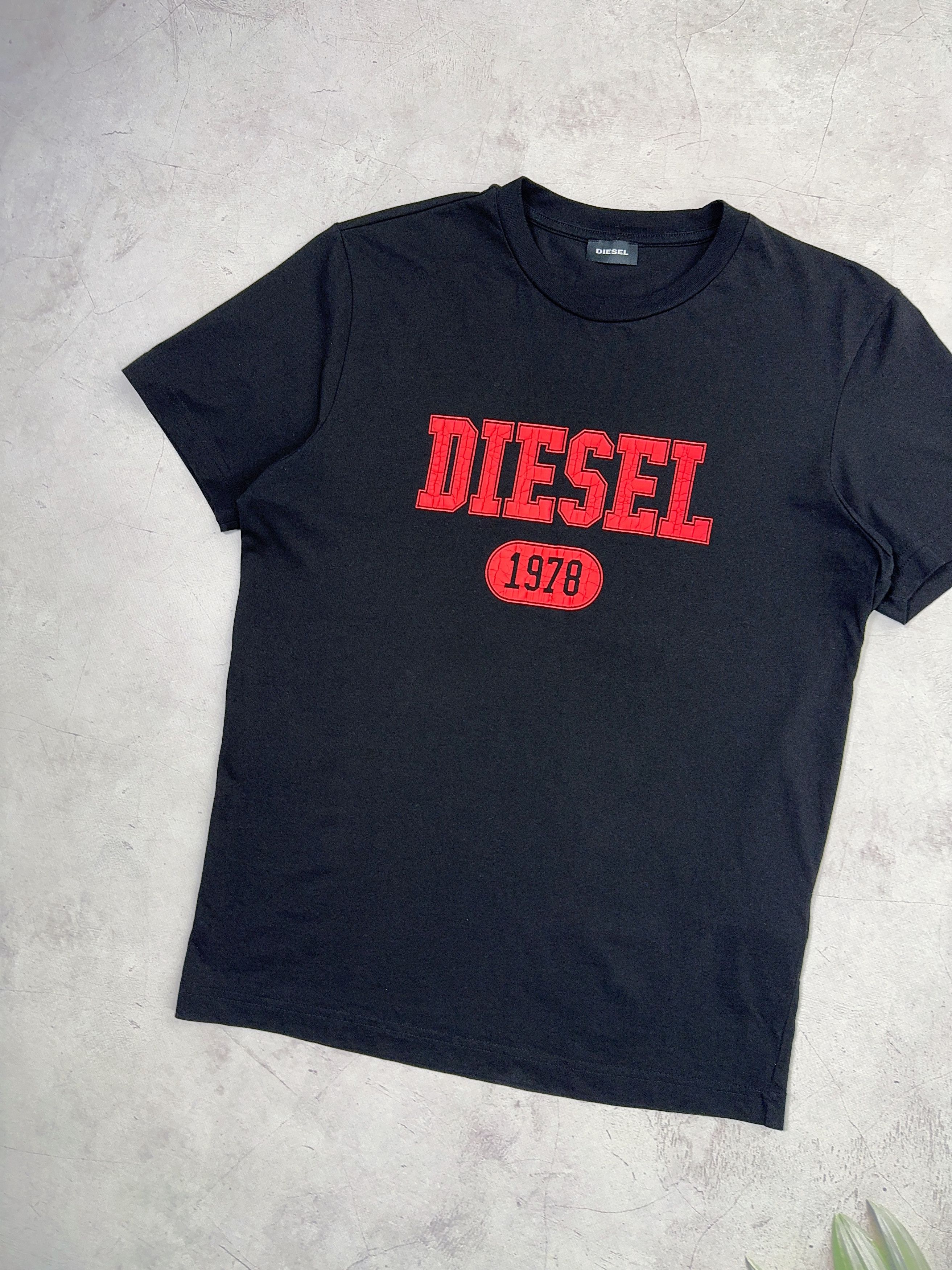 Diesel Diesel T-Shirt Big Red Logo model T-DIEGOR Size US M / EU 48-50 / 2 - 5 Thumbnail