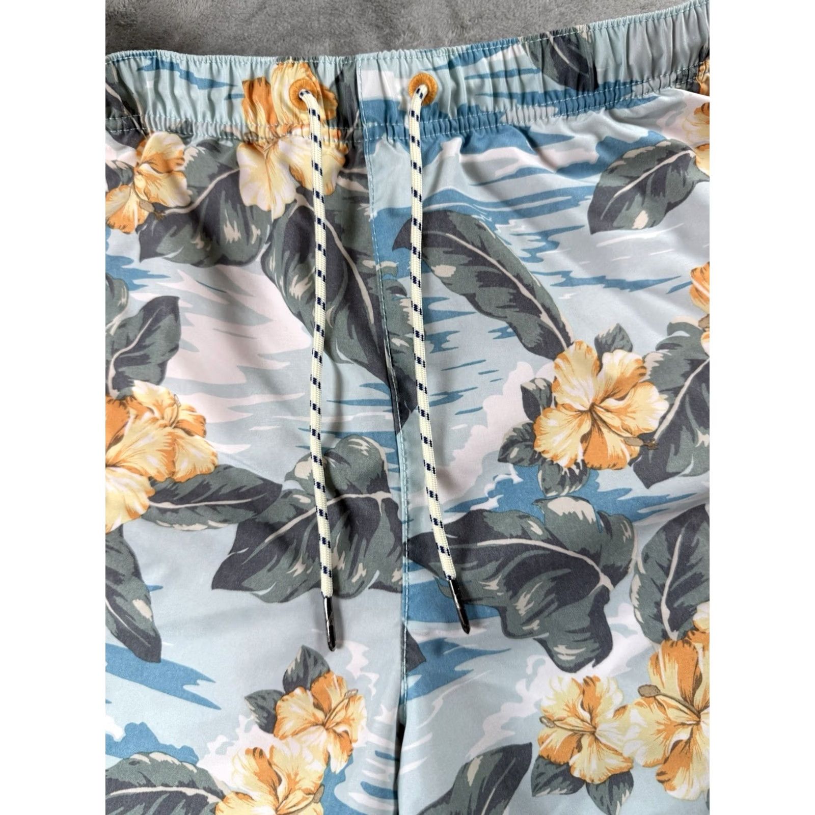 Tommy Bahama Tommy Bahama Men's XXL Blue Floral Swim Trunks Beach Boating Hawaiian Resort Size US 39 - 6 Thumbnail
