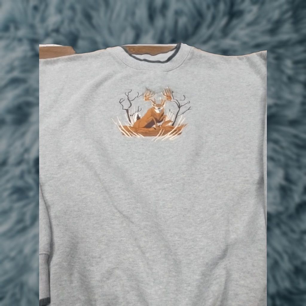 Vintage VINTAGE Embroidered Buck Crew Neck Pullover Sweatshirt Gray XL Men Size US XL / EU 56 / 4 - 1 Thumbnail