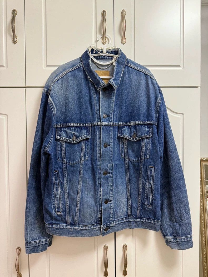 Balenciaga Balenciaga size 40 Denim jacket with logo on back Size US XXS / EU 40 - 1 Thumbnail