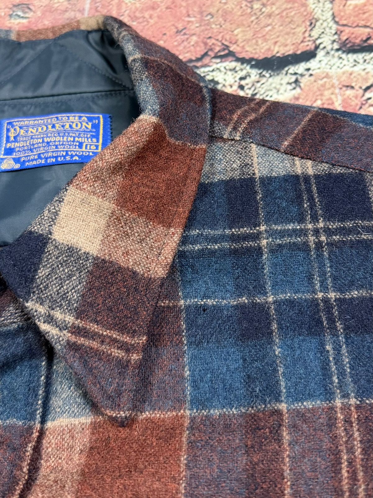 Pendleton Vintage Pendleton Plaid Virgin Wool Button Down Shirt 80s Size US M / EU 48-50 / 2 - 8 Thumbnail