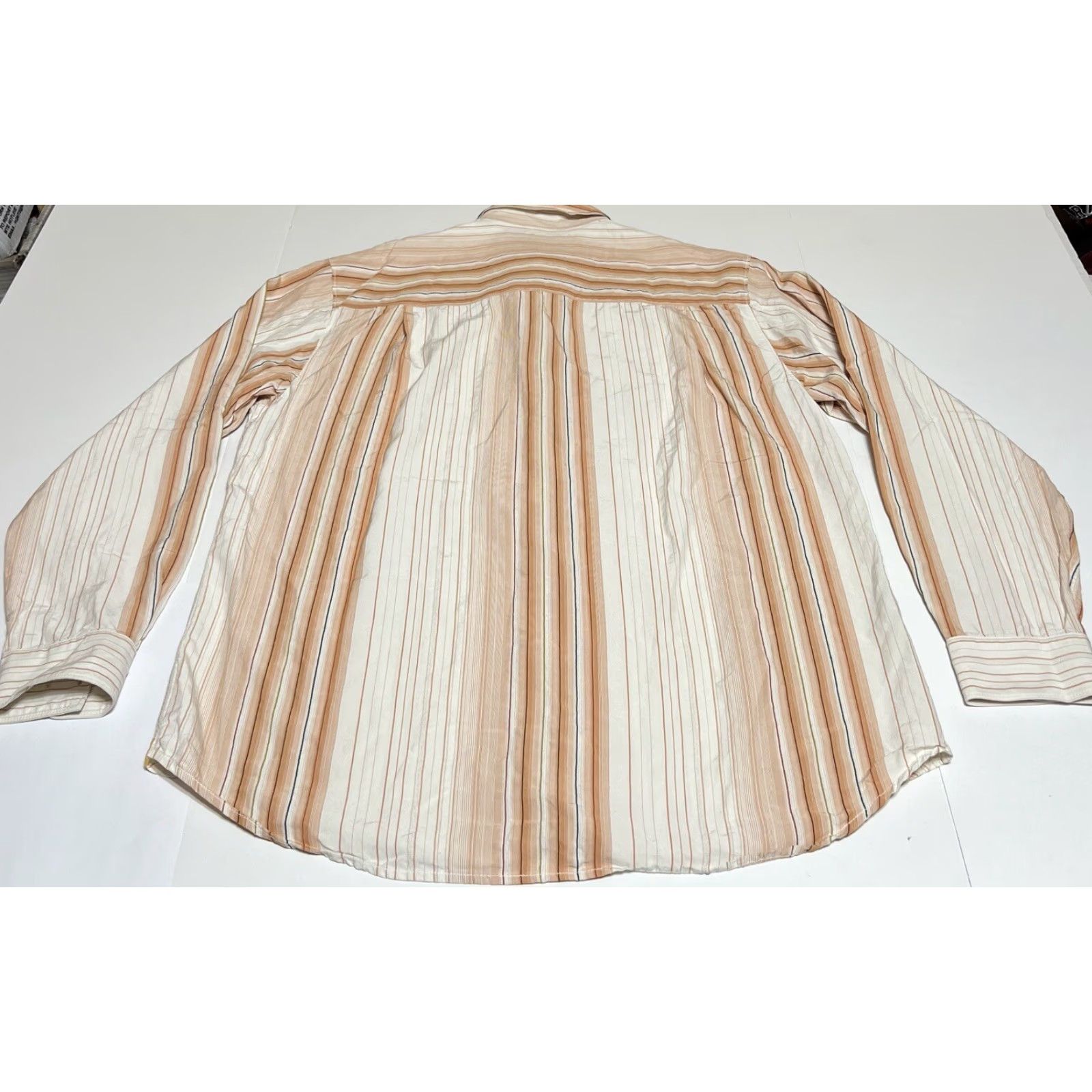 Tommy Bahama Tommy Bahama Shirt Mens L Button Front Silk Vertical Stripe Long Sleeve Multicolor Aloha Beach Hawaiian Vacation Resort Size US L / EU 52-54 / 3 - 3 Thumbnail