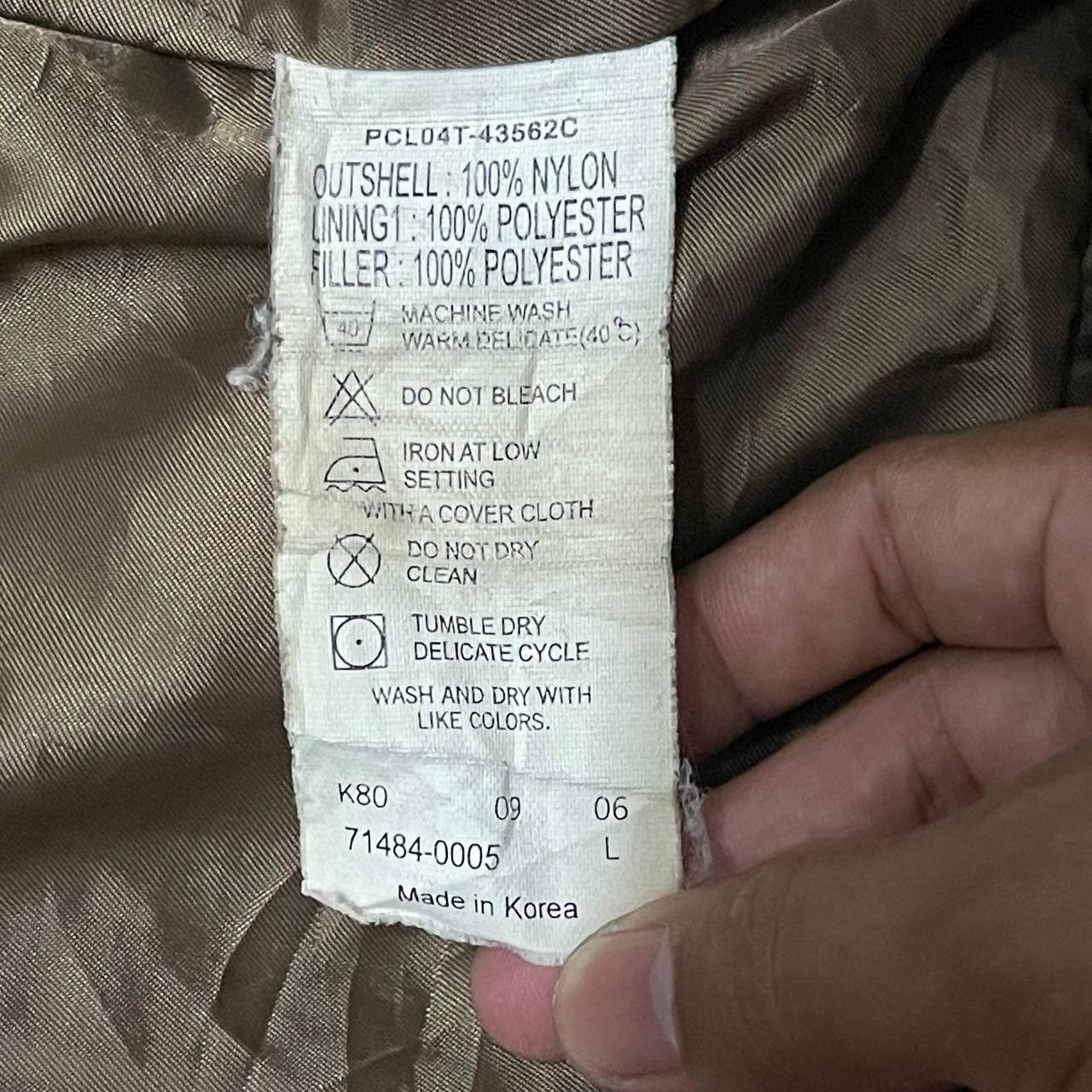 Levi's Vintage Levi's Puffer Jacket Size US L / EU 52-54 / 3 - 13 Thumbnail